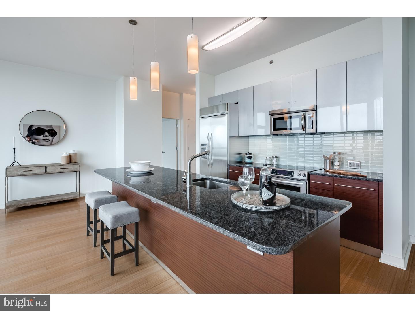 RITTENHOUSE SQUARE - Residential Lease