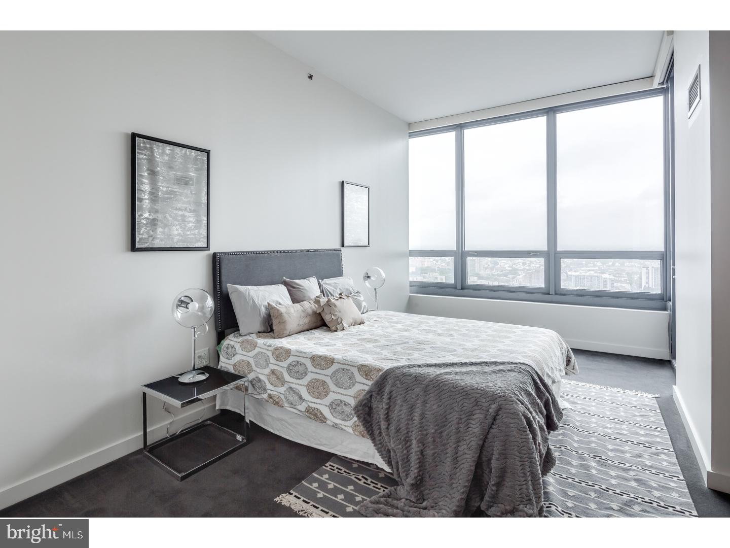 RITTENHOUSE SQUARE - Residential Lease