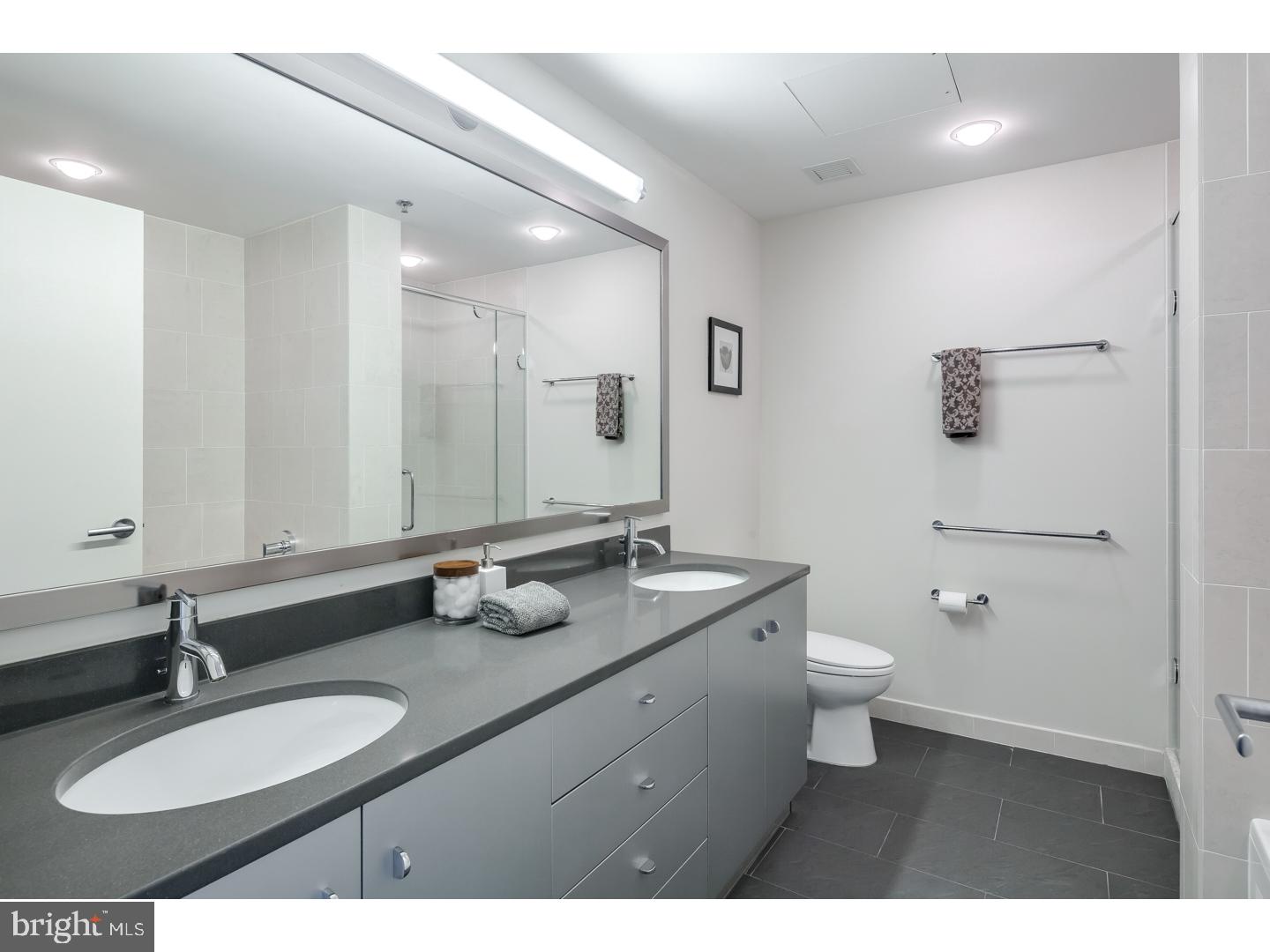 RITTENHOUSE SQUARE - Residential Lease
