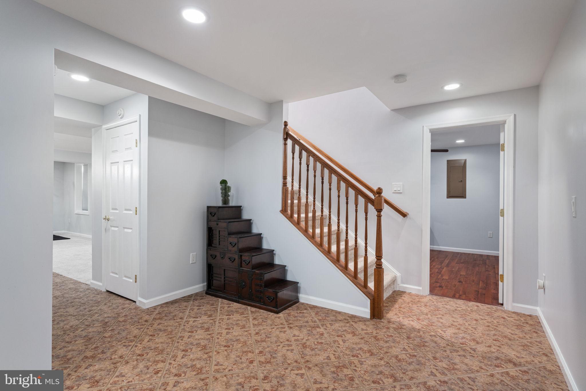 ASHLAND - Residential