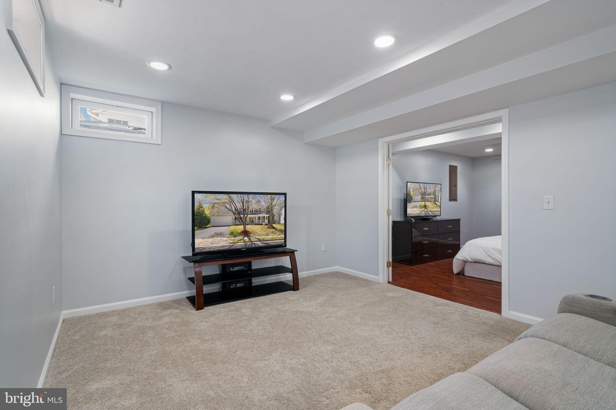 ASHLAND - Residential