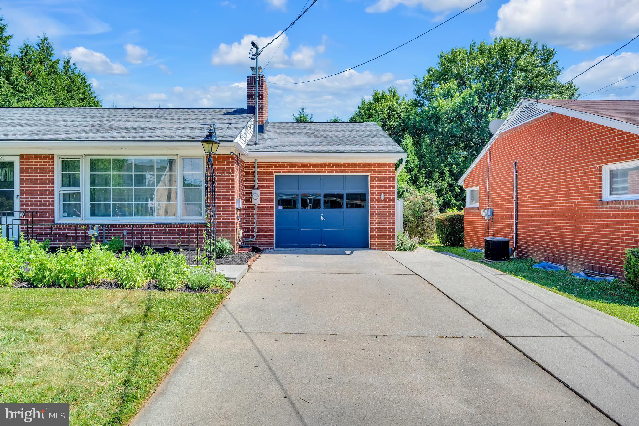 221 MCKINLEY AVENUE