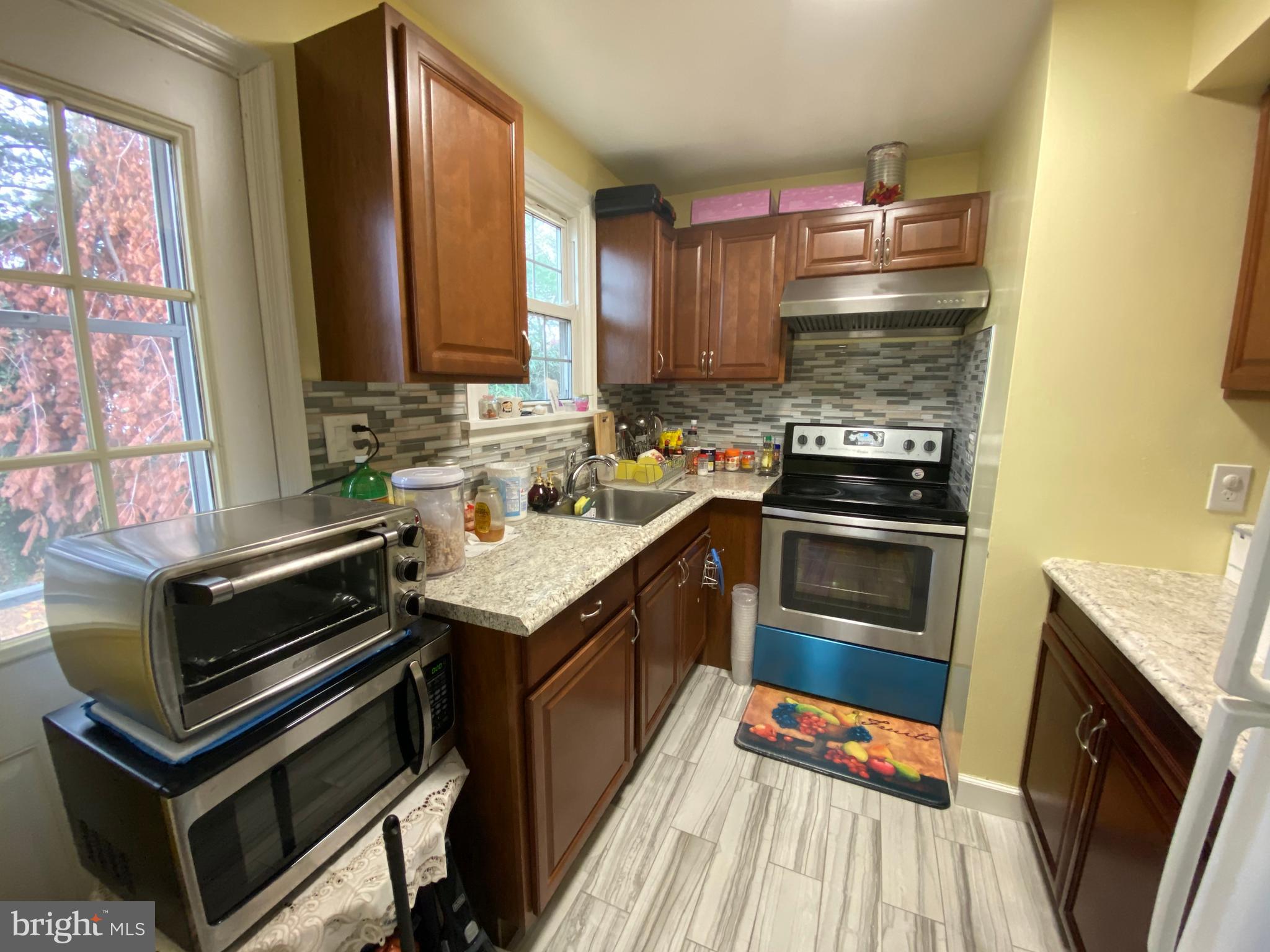 ANNALEE HEIGHTS - Residential