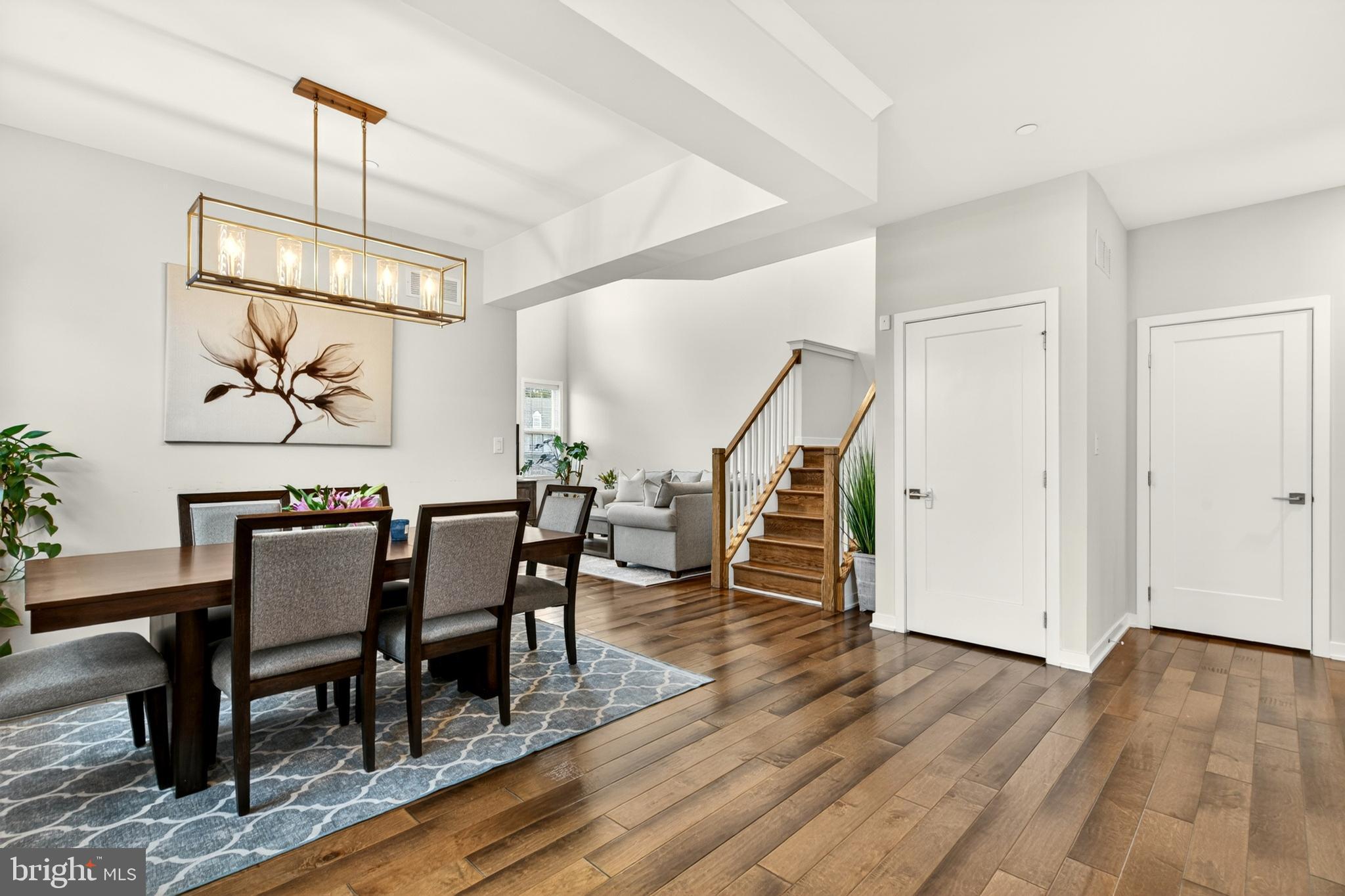 OAKS AT LAFAYETTE HILL - Residential