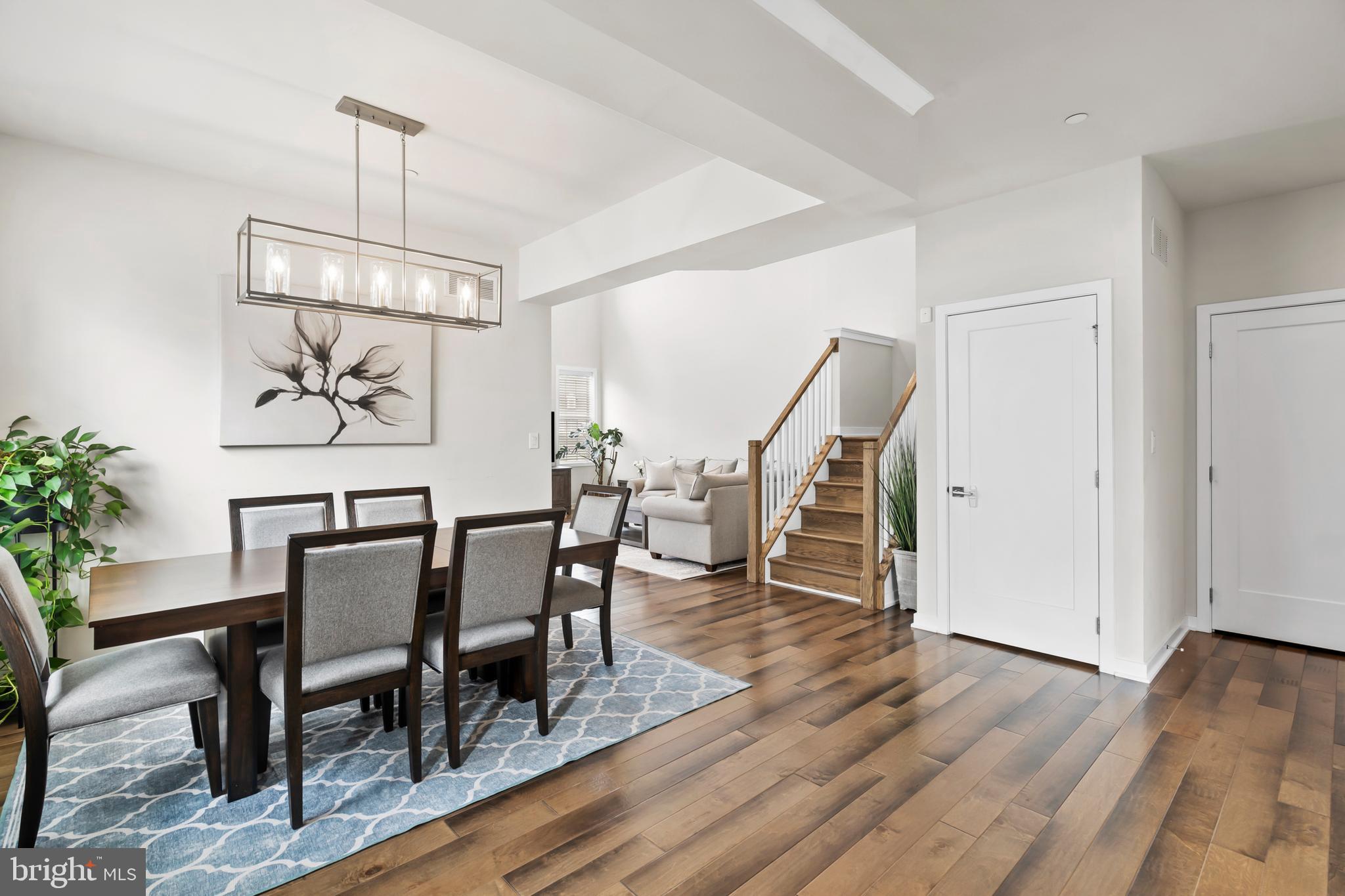 OAKS AT LAFAYETTE HILL - Residential