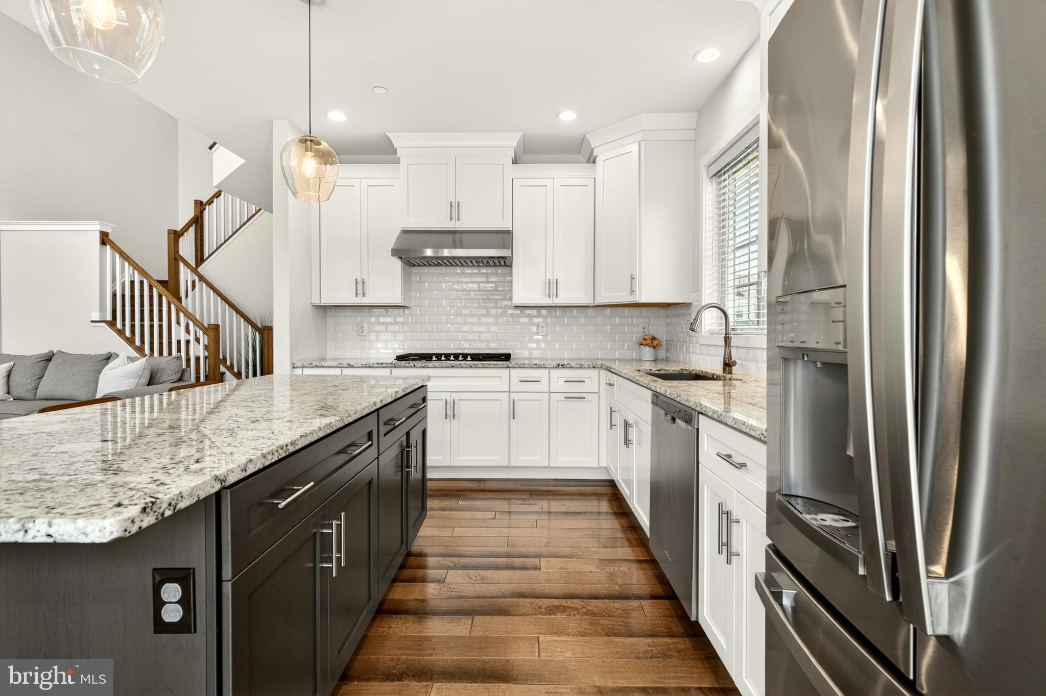 OAKS AT LAFAYETTE HILL - Residential