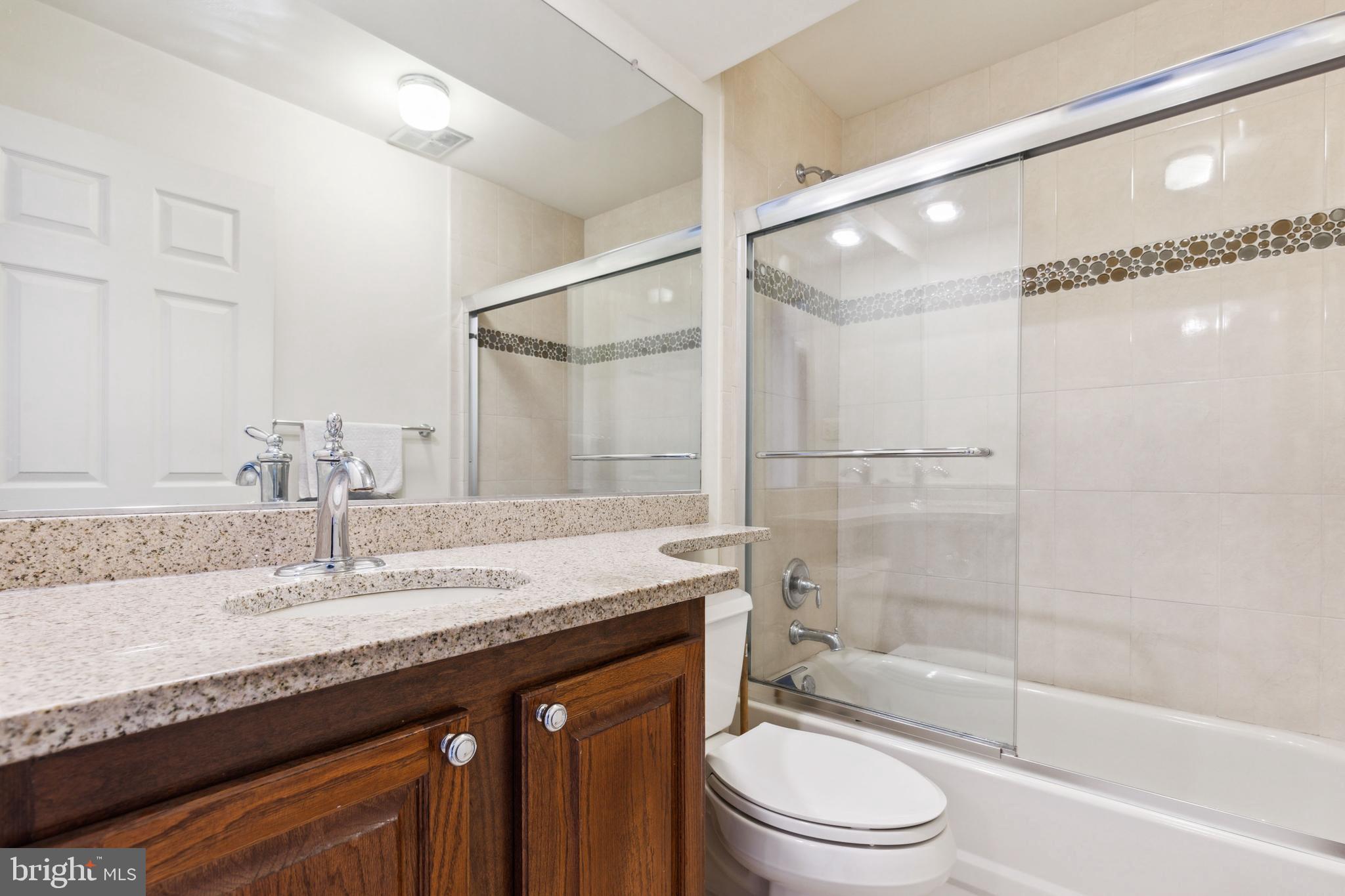 LAKE RIDGE - SPRINGWOODS - Residential