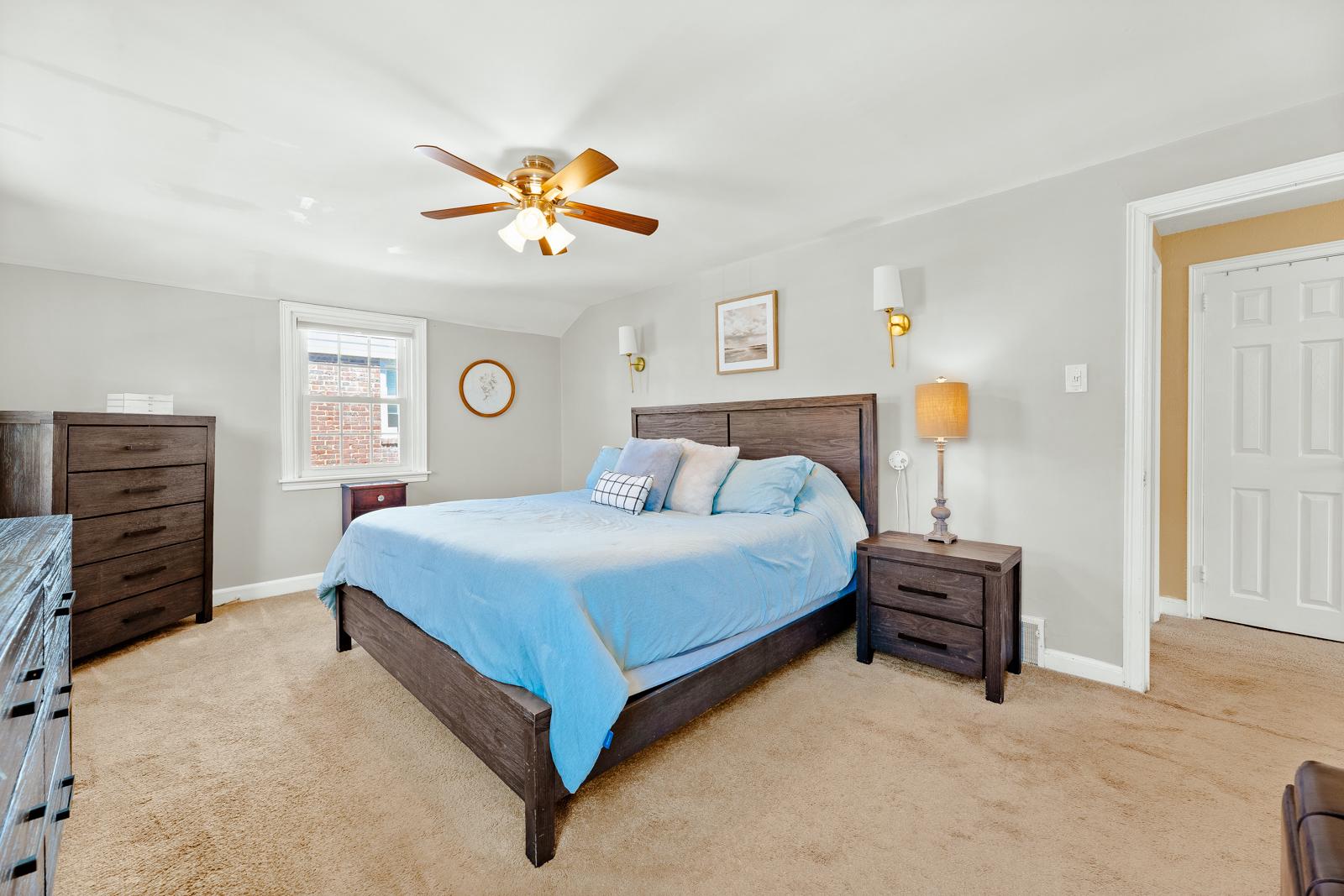 ROXBOROUGH - Residential
