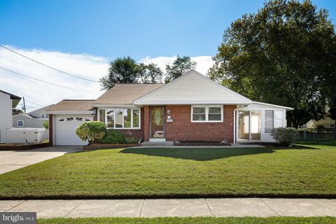 3 THOMAS AVENUE BELLMAWR NJ 08031