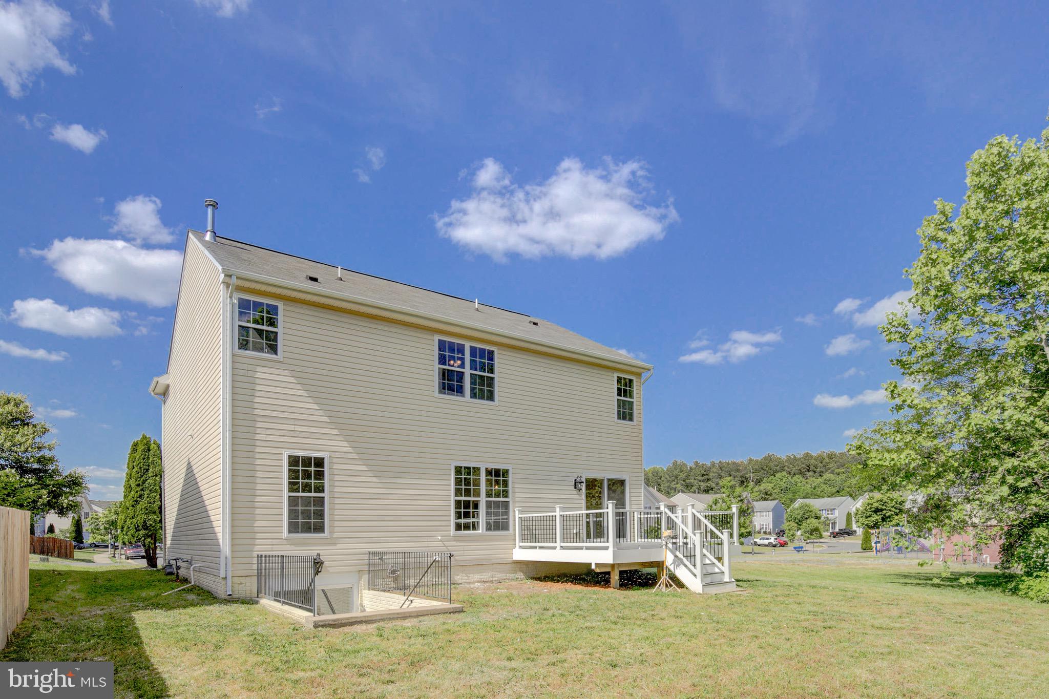 RIVER WALK - Residential