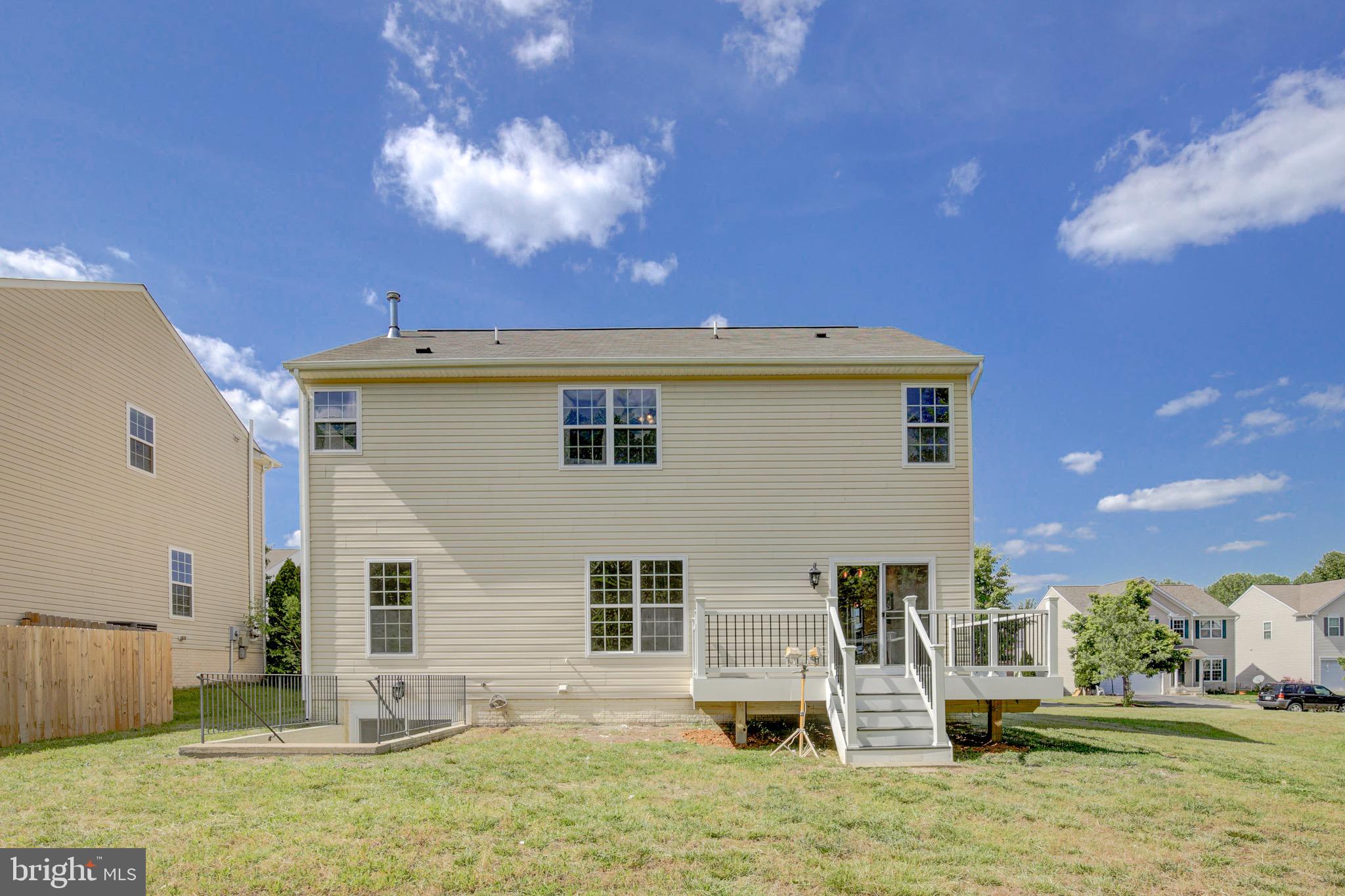 RIVER WALK - Residential