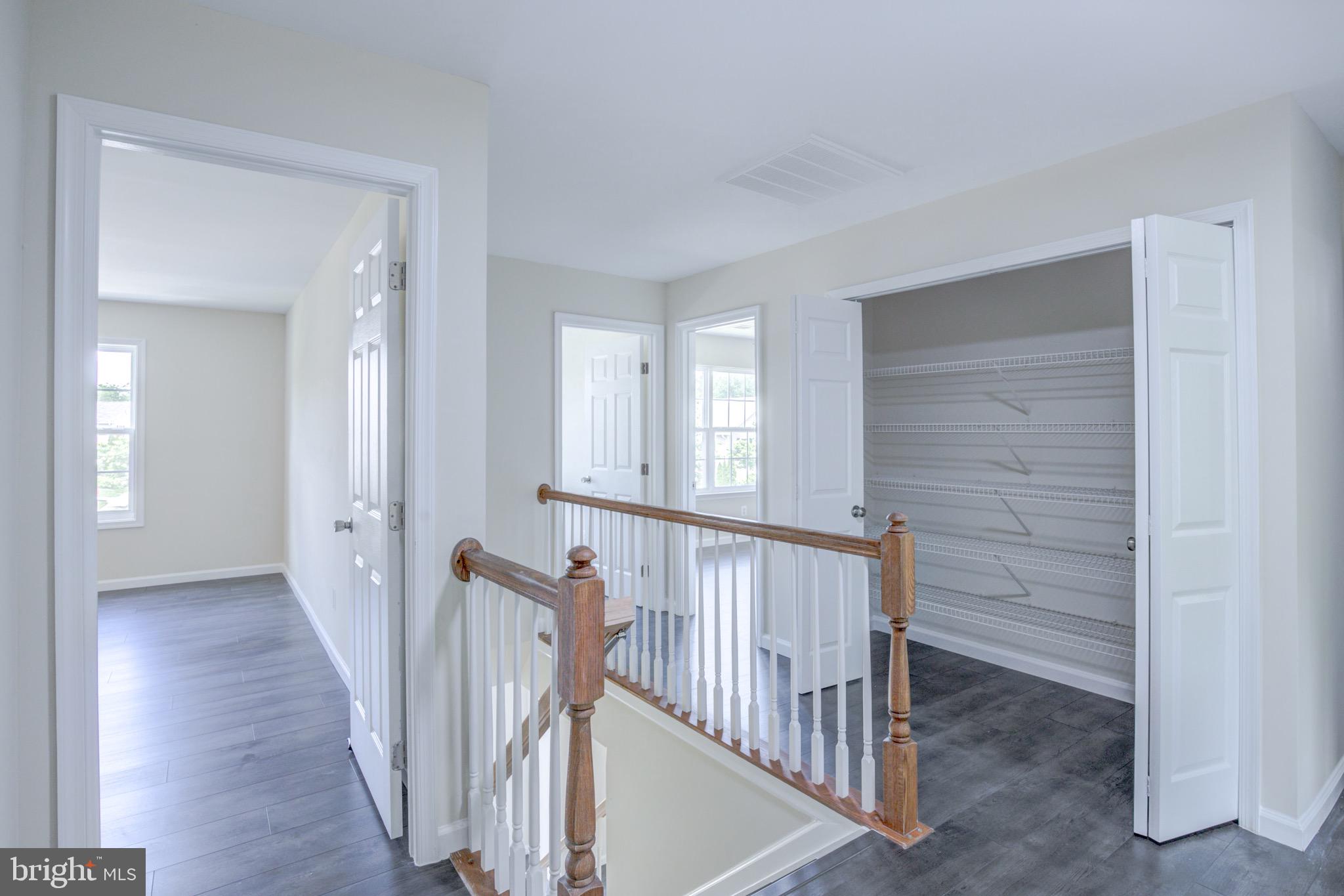 RIVER WALK - Residential