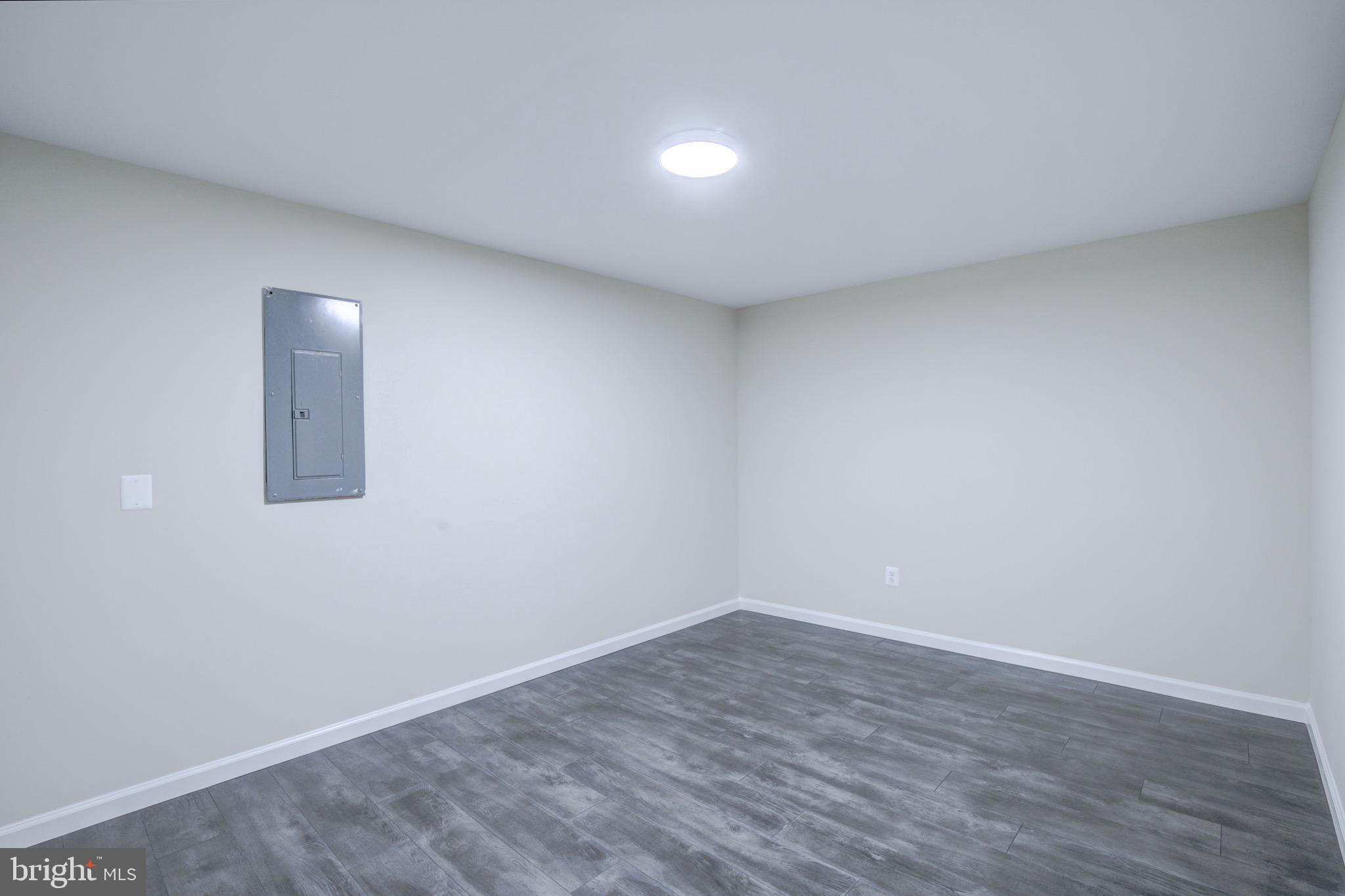 RIVER WALK - Residential