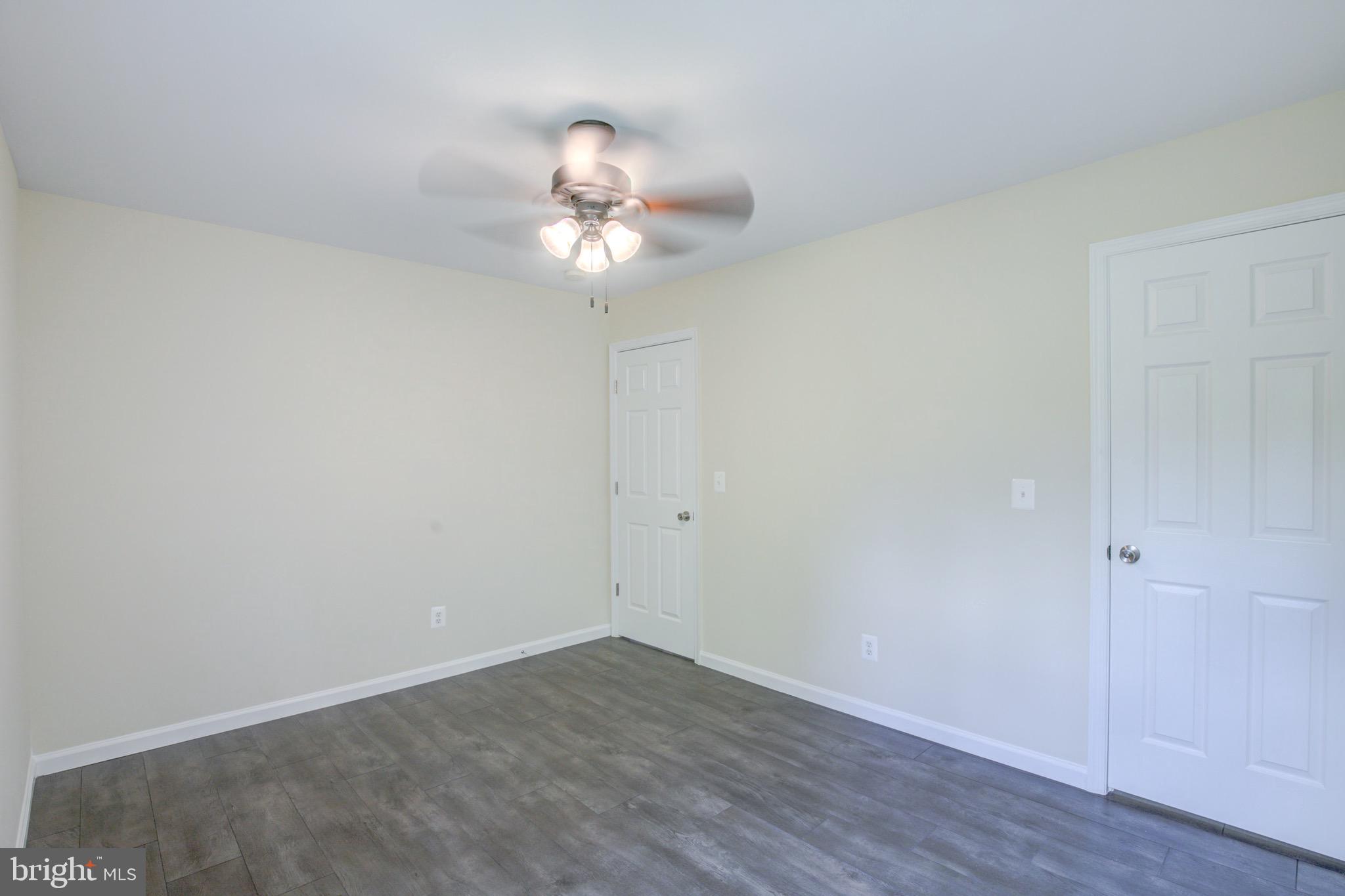 RIVER WALK - Residential