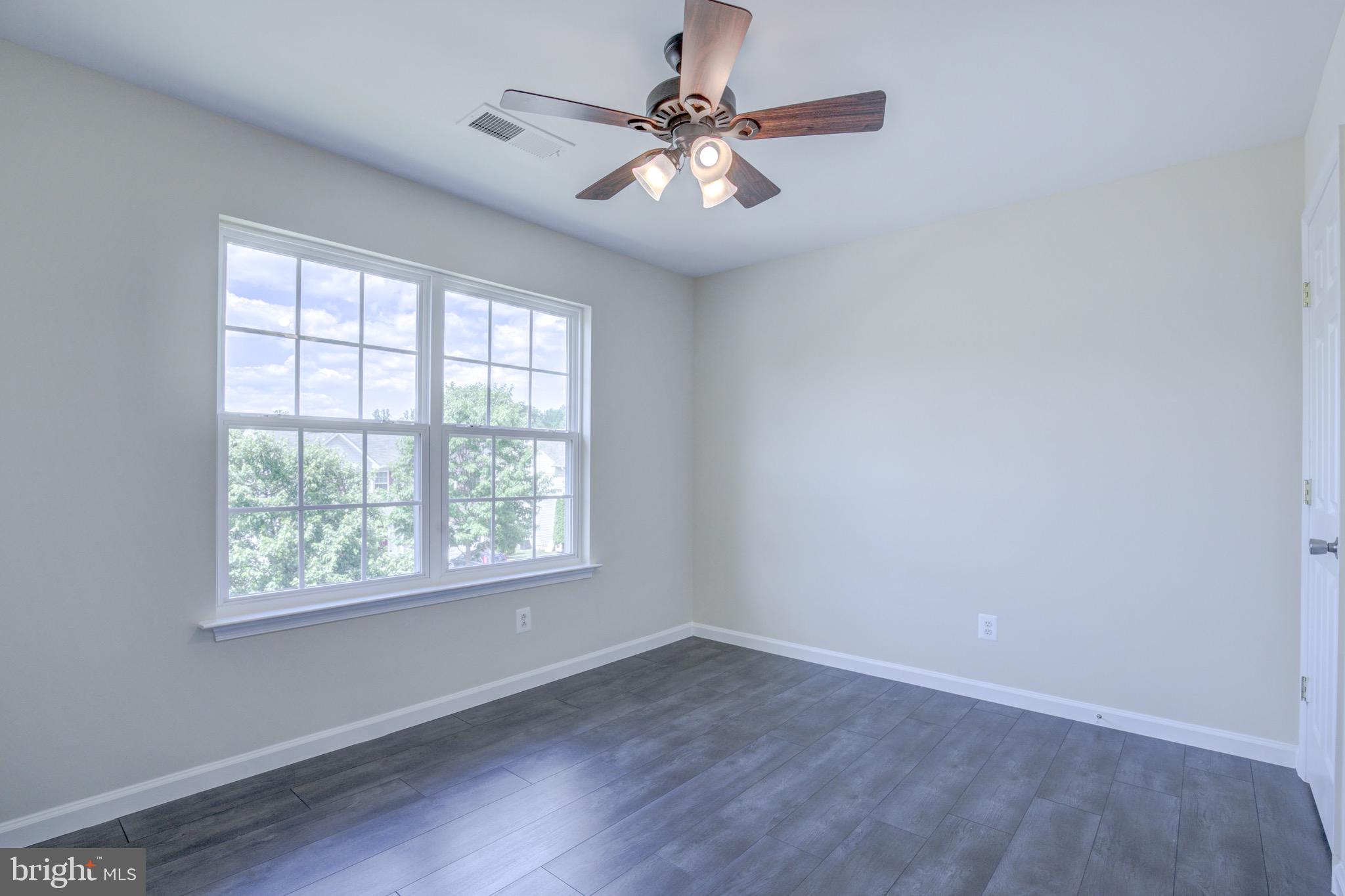 RIVER WALK - Residential