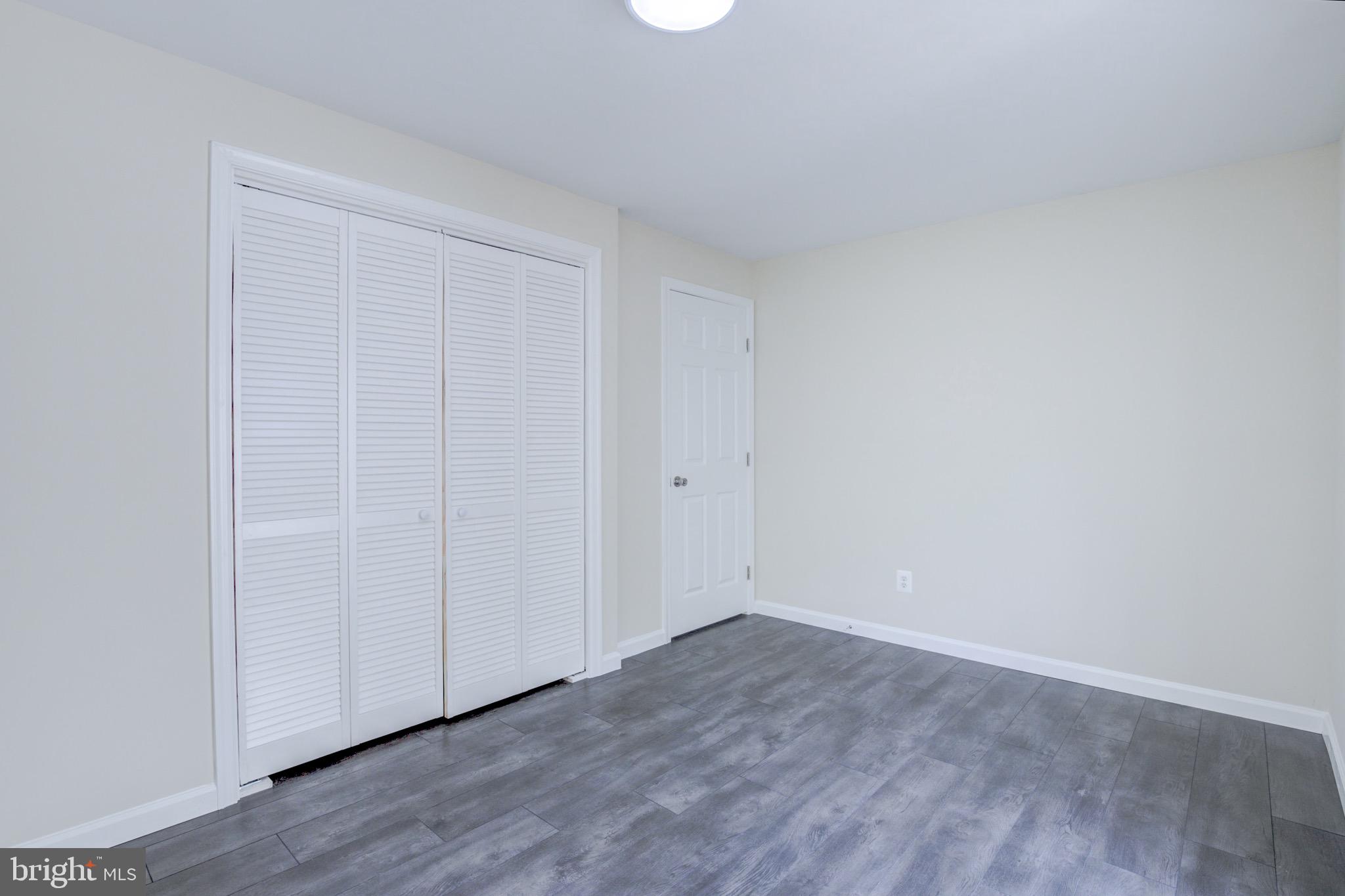 RIVER WALK - Residential