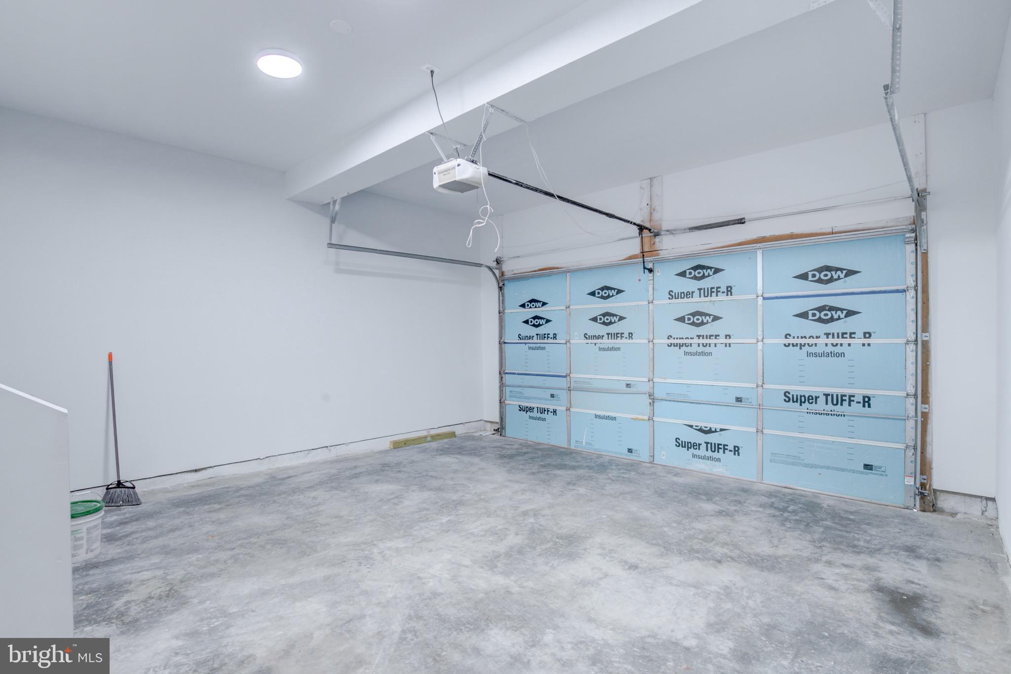 RIVER WALK - Residential