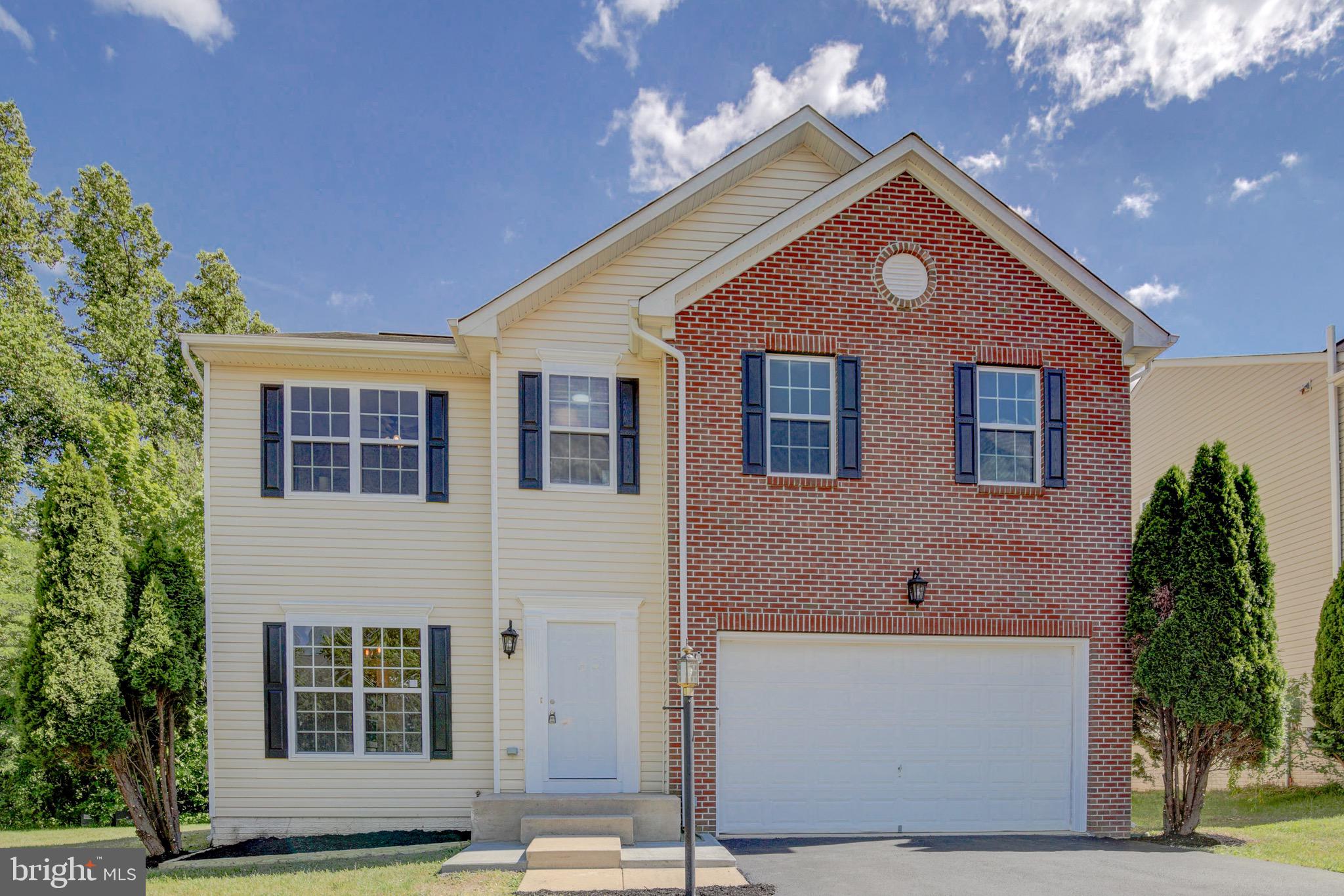 RIVER WALK - Residential