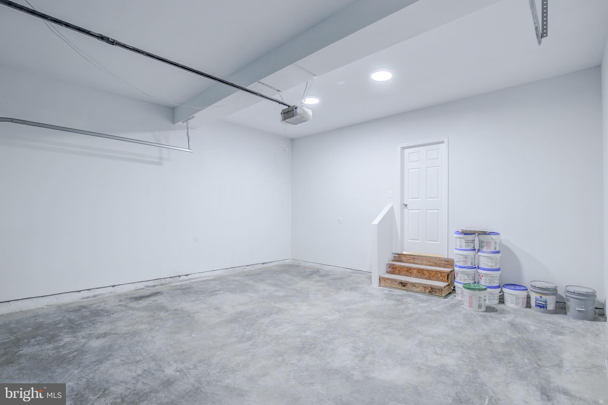 RIVER WALK - Residential