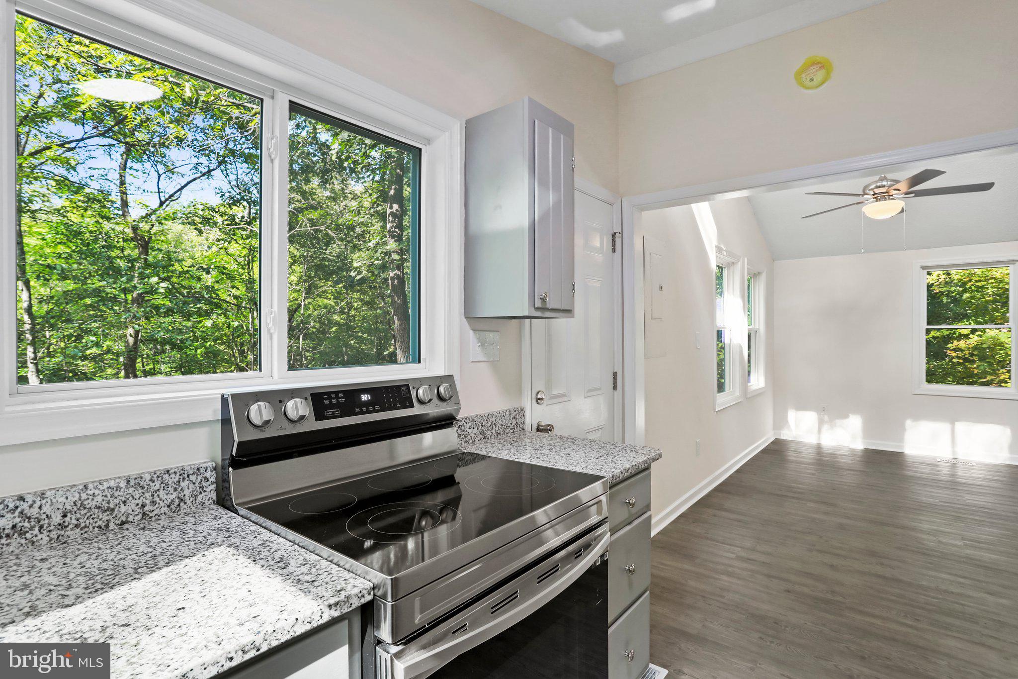 THE WOODS - Residential