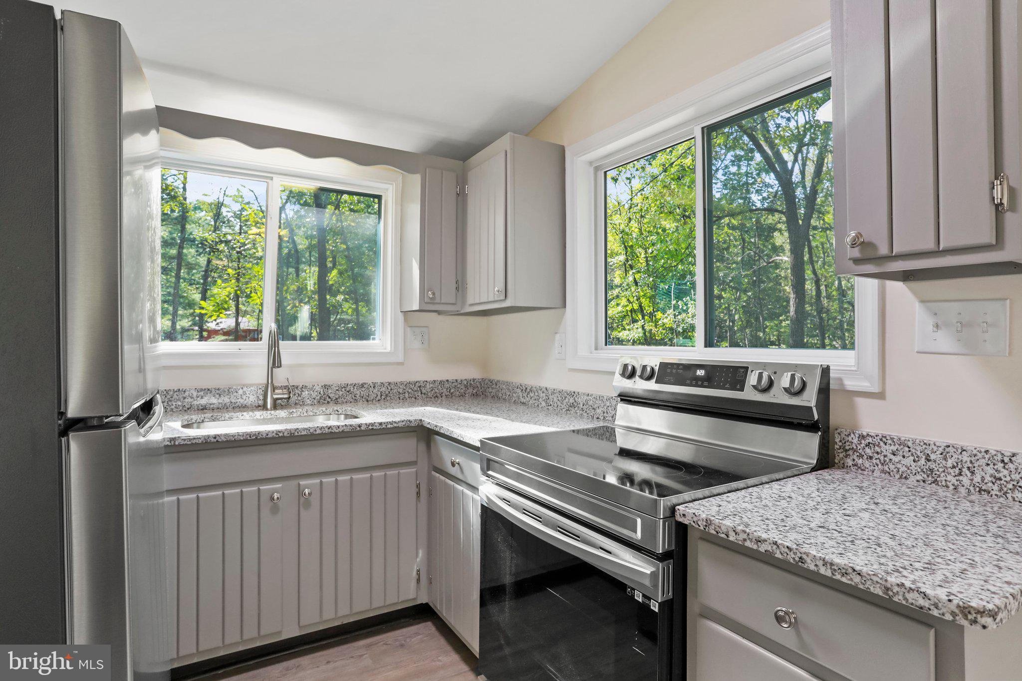 THE WOODS - Residential