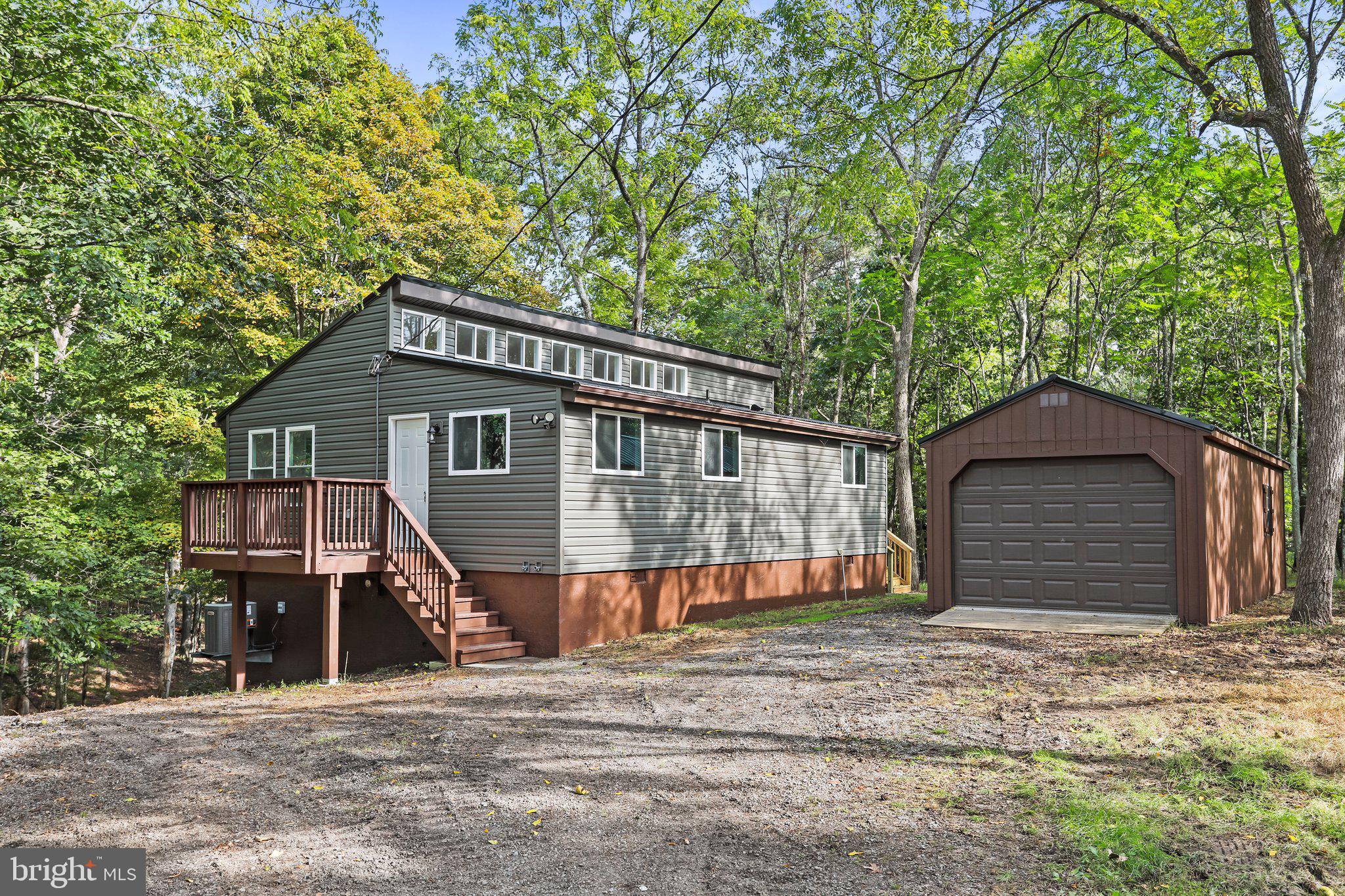 THE WOODS - Residential