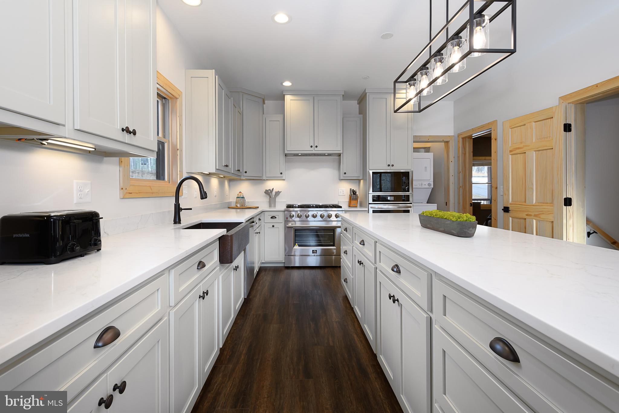 LAGO VISTA - Residential