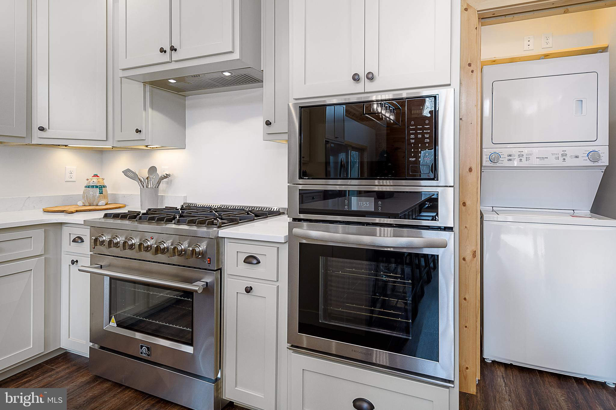 LAGO VISTA - Residential