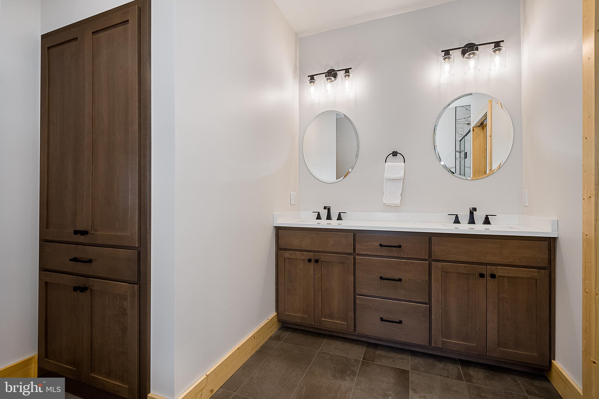 LAGO VISTA - Residential