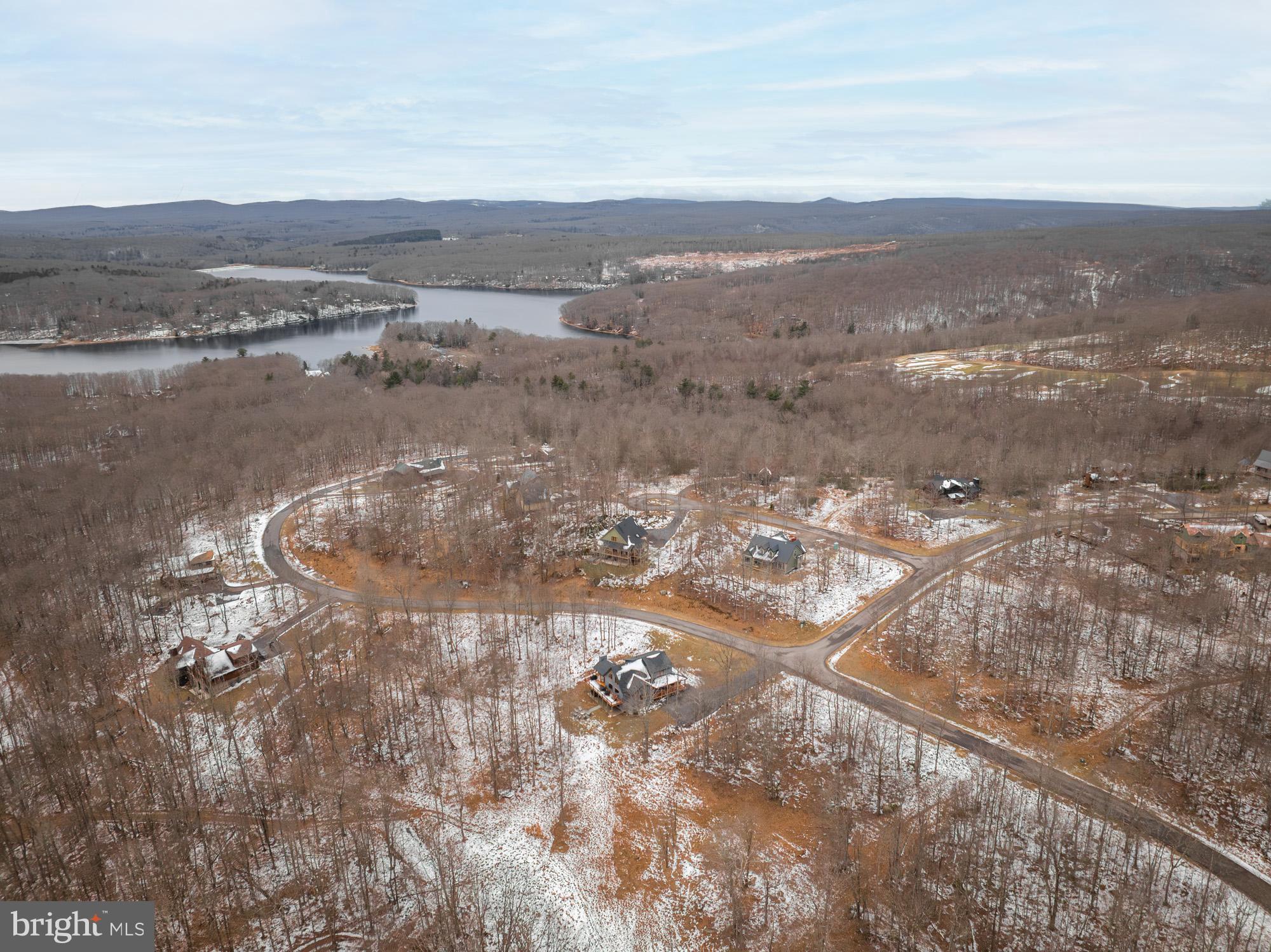 LAGO VISTA - Residential