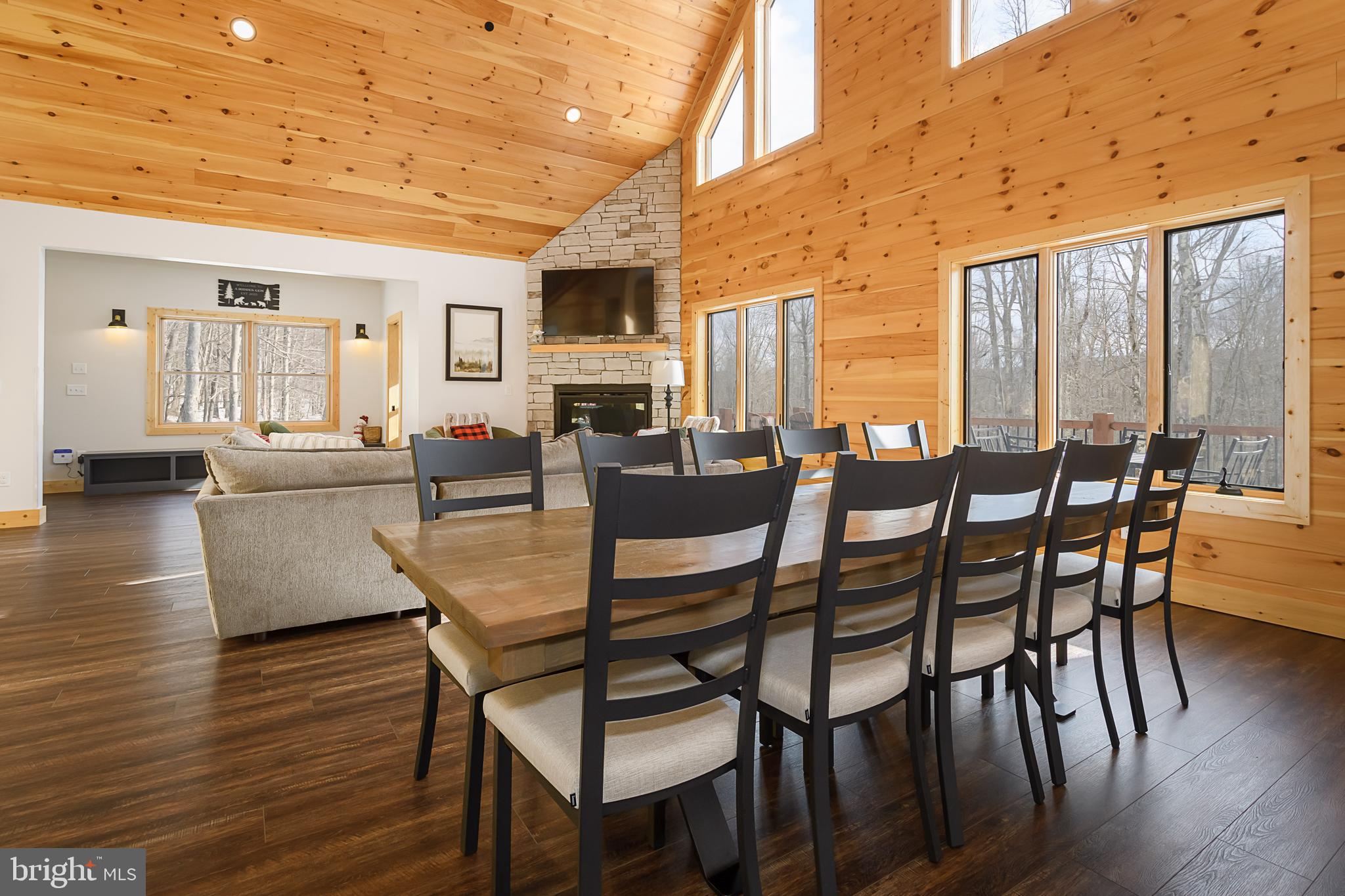 LAGO VISTA - Residential