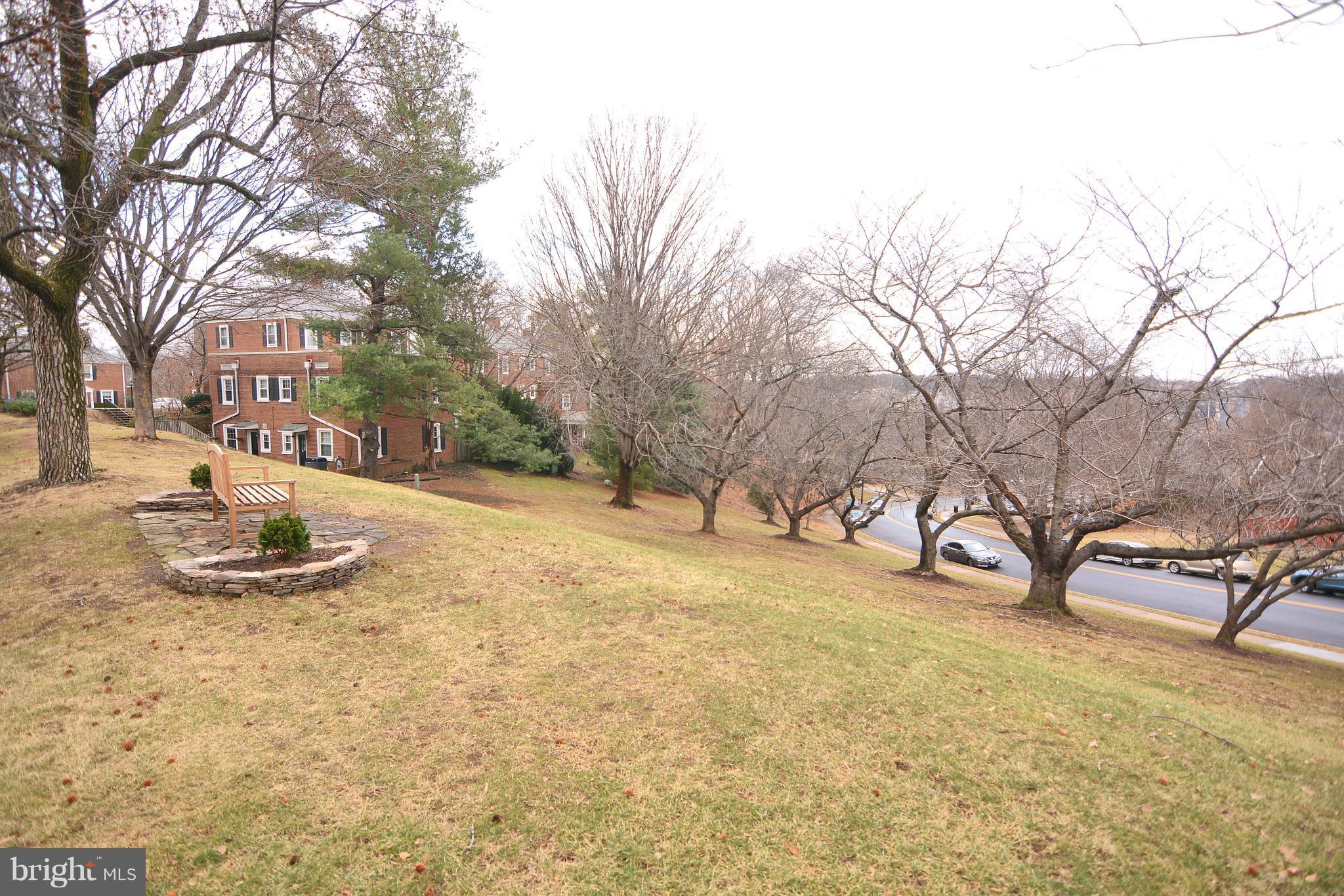 FAIRLINGTON - Residential