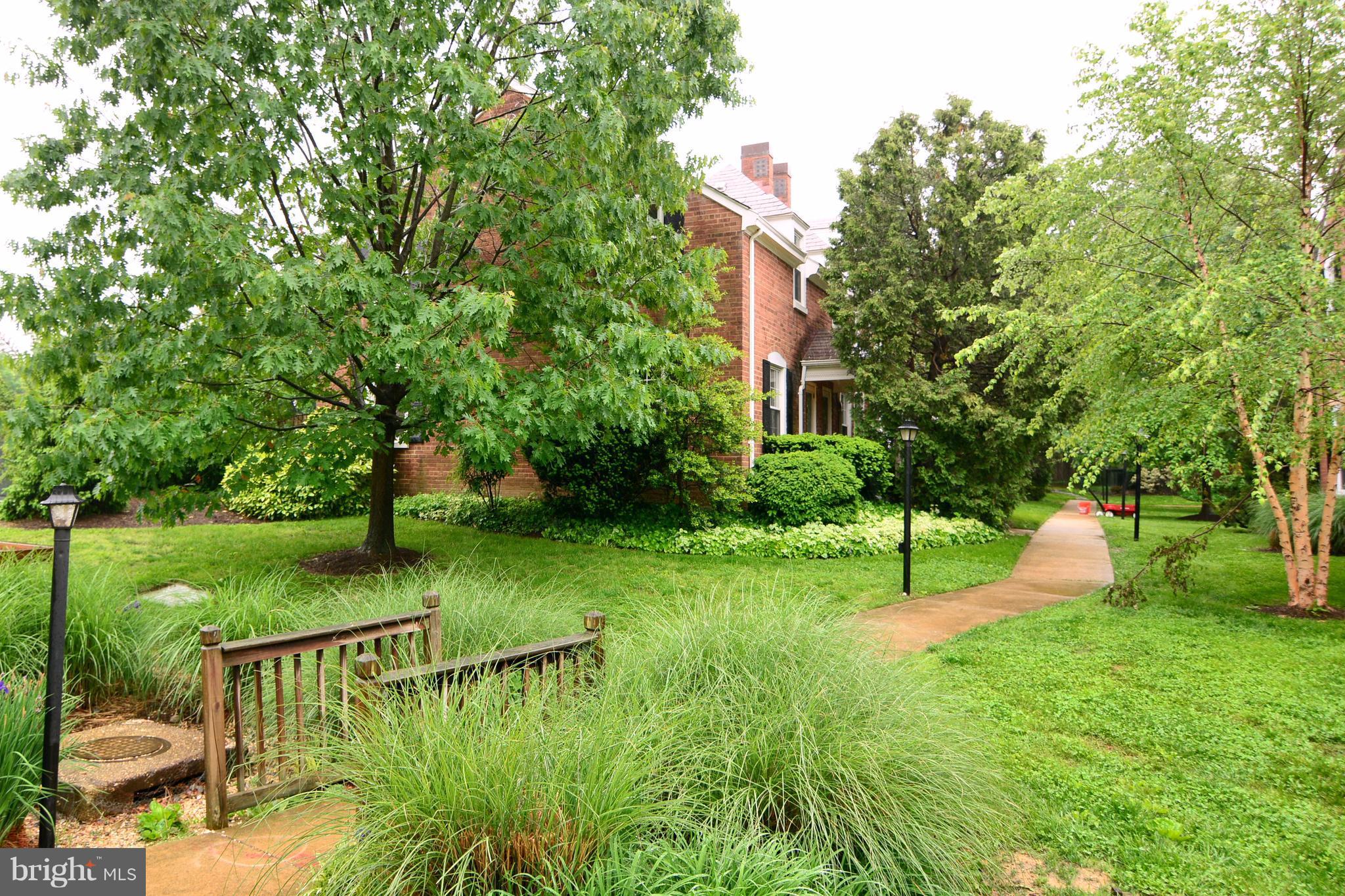 FAIRLINGTON - Residential