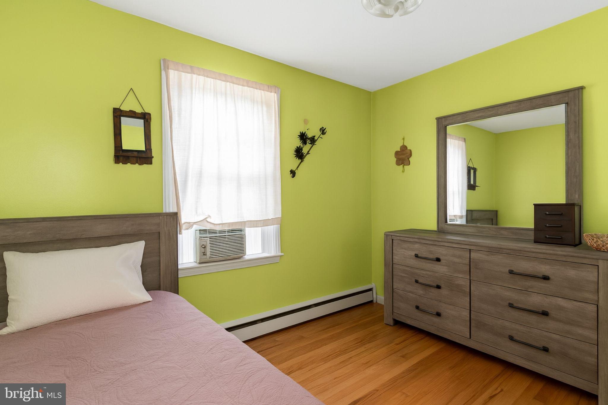 BROOKVIEW - Residential