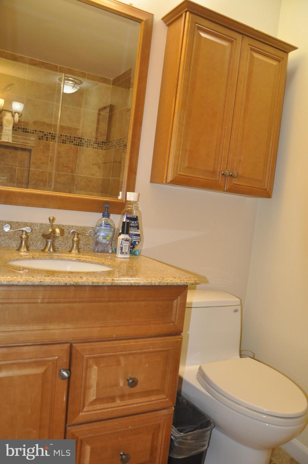 LONDON TOWN WEST - Residential Lease