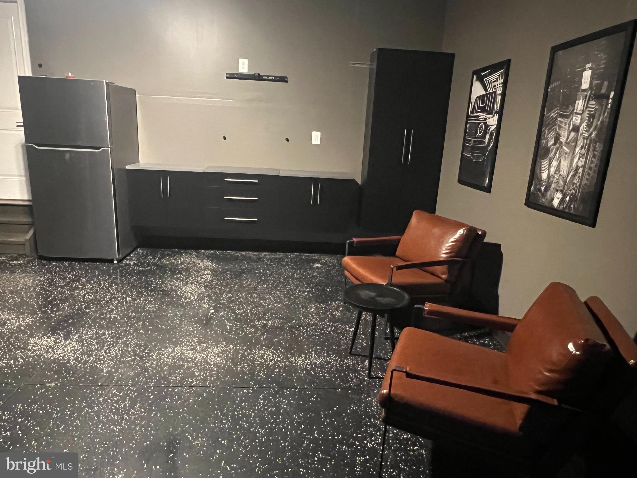 PIENTANZA WOODS - Residential