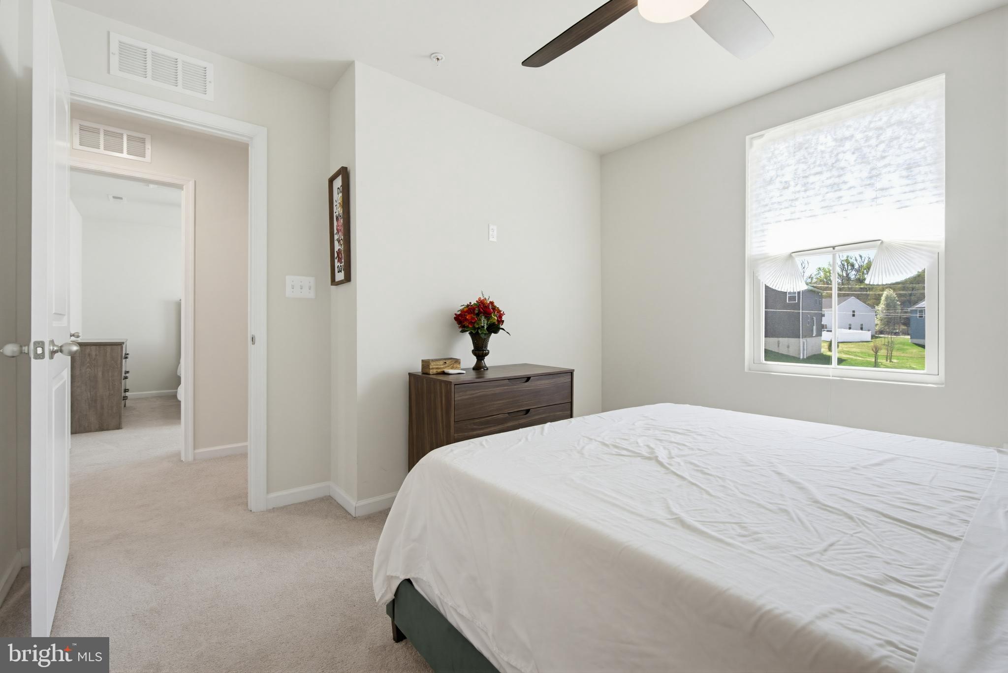 PIENTANZA WOODS - Residential