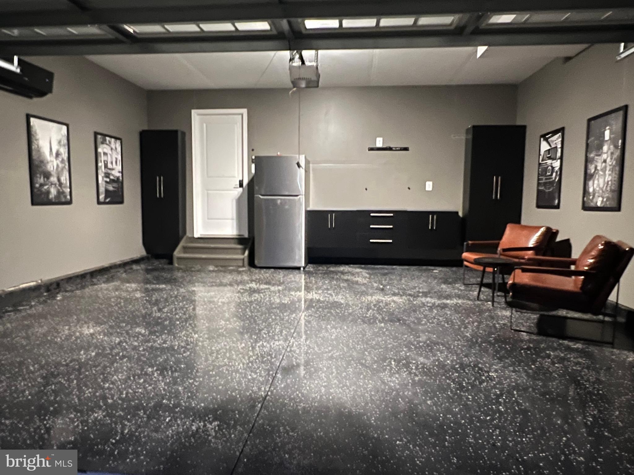 PIENTANZA WOODS - Residential