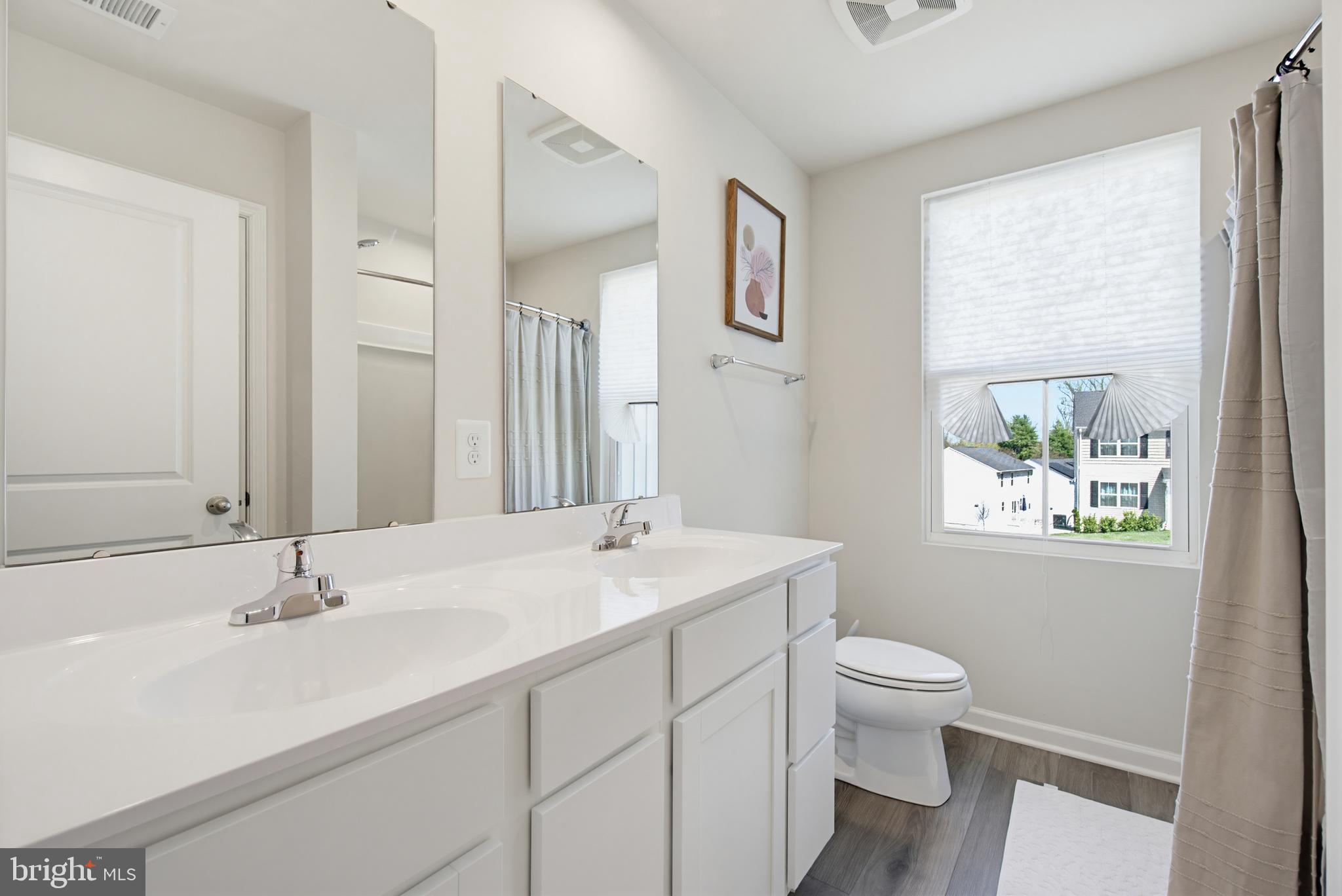 PIENTANZA WOODS - Residential