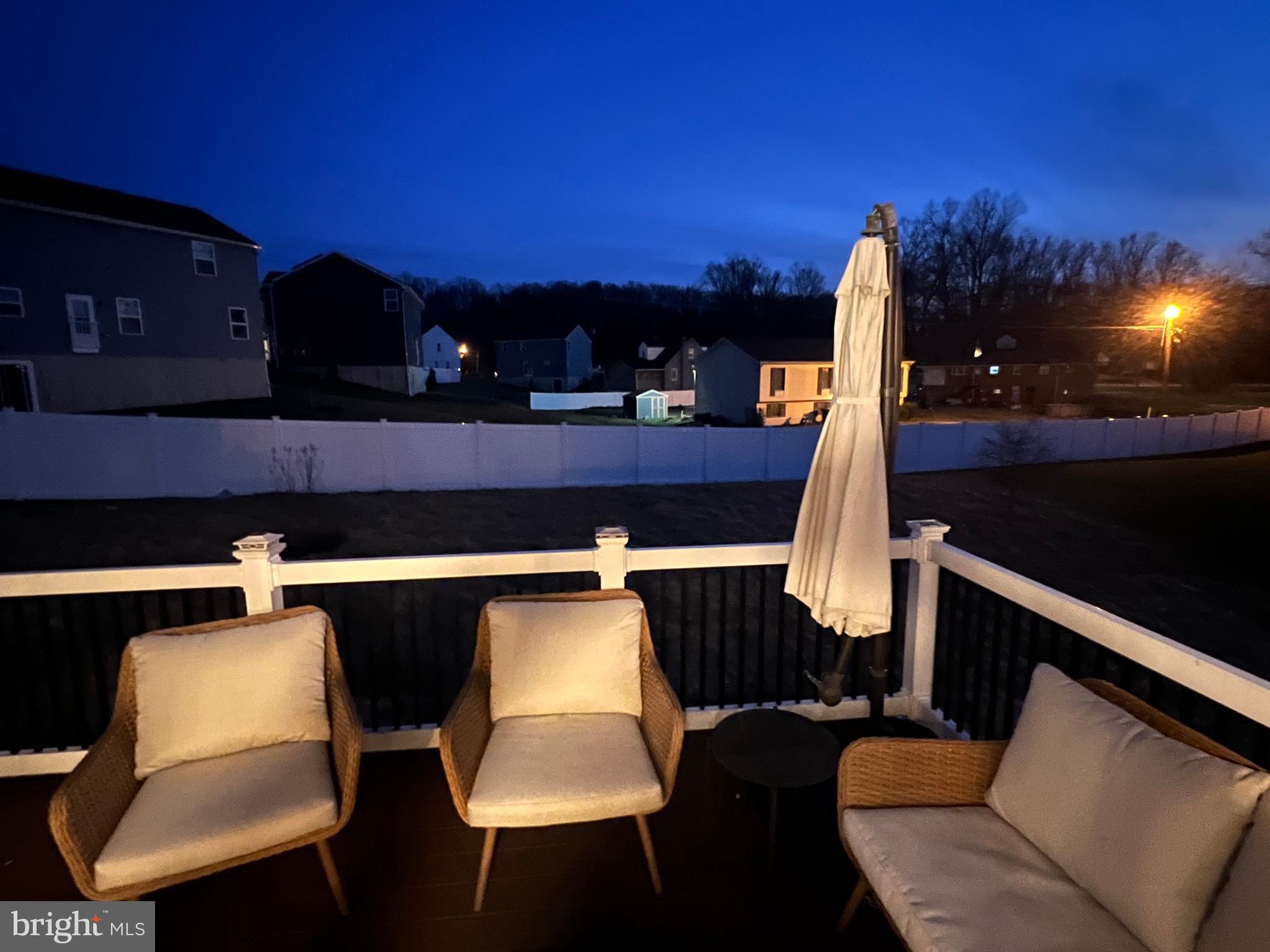 PIENTANZA WOODS - Residential