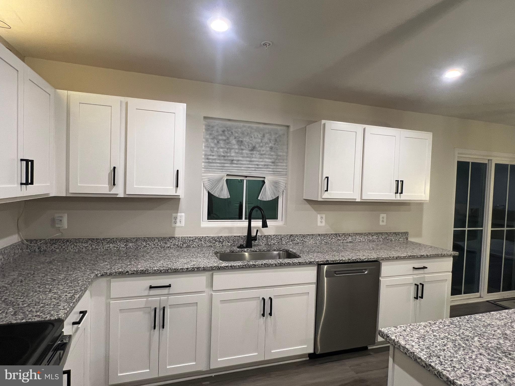 PIENTANZA WOODS - Residential