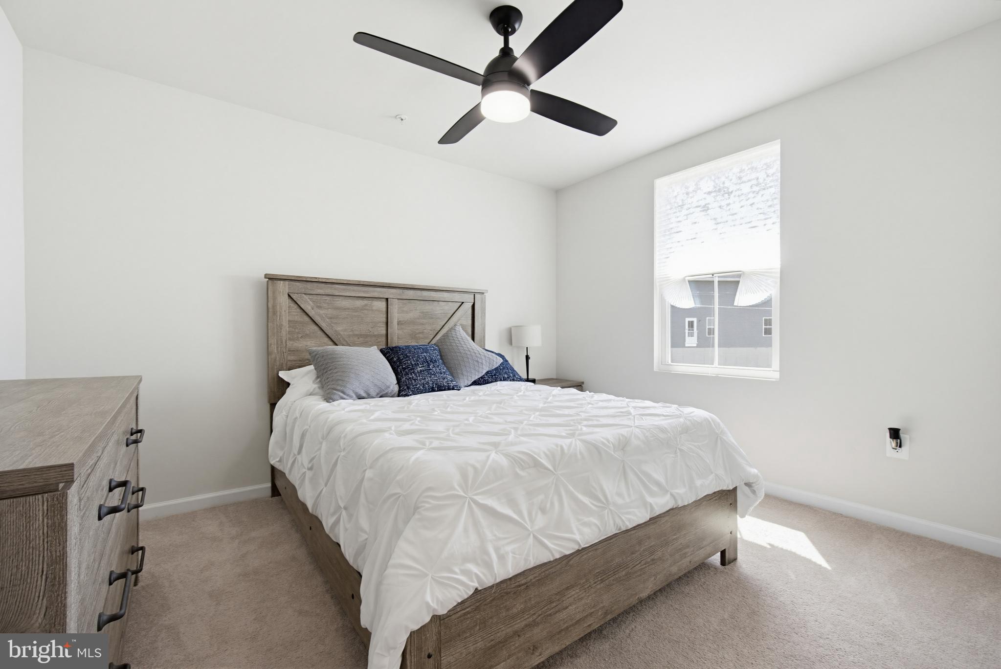 PIENTANZA WOODS - Residential