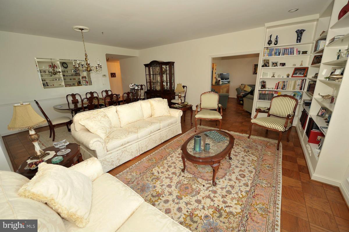 INNER HARBOR - Residential Lease