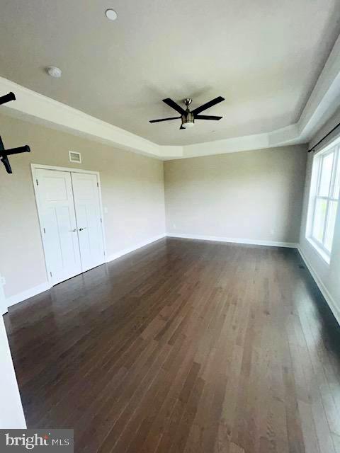 BOWLEYS QUARTERS - Residential Lease