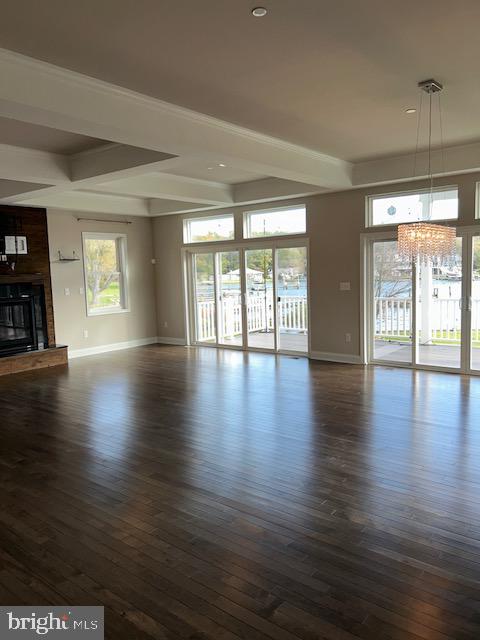 BOWLEYS QUARTERS - Residential Lease