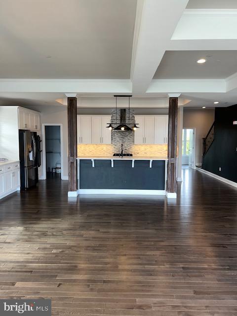 BOWLEYS QUARTERS - Residential Lease