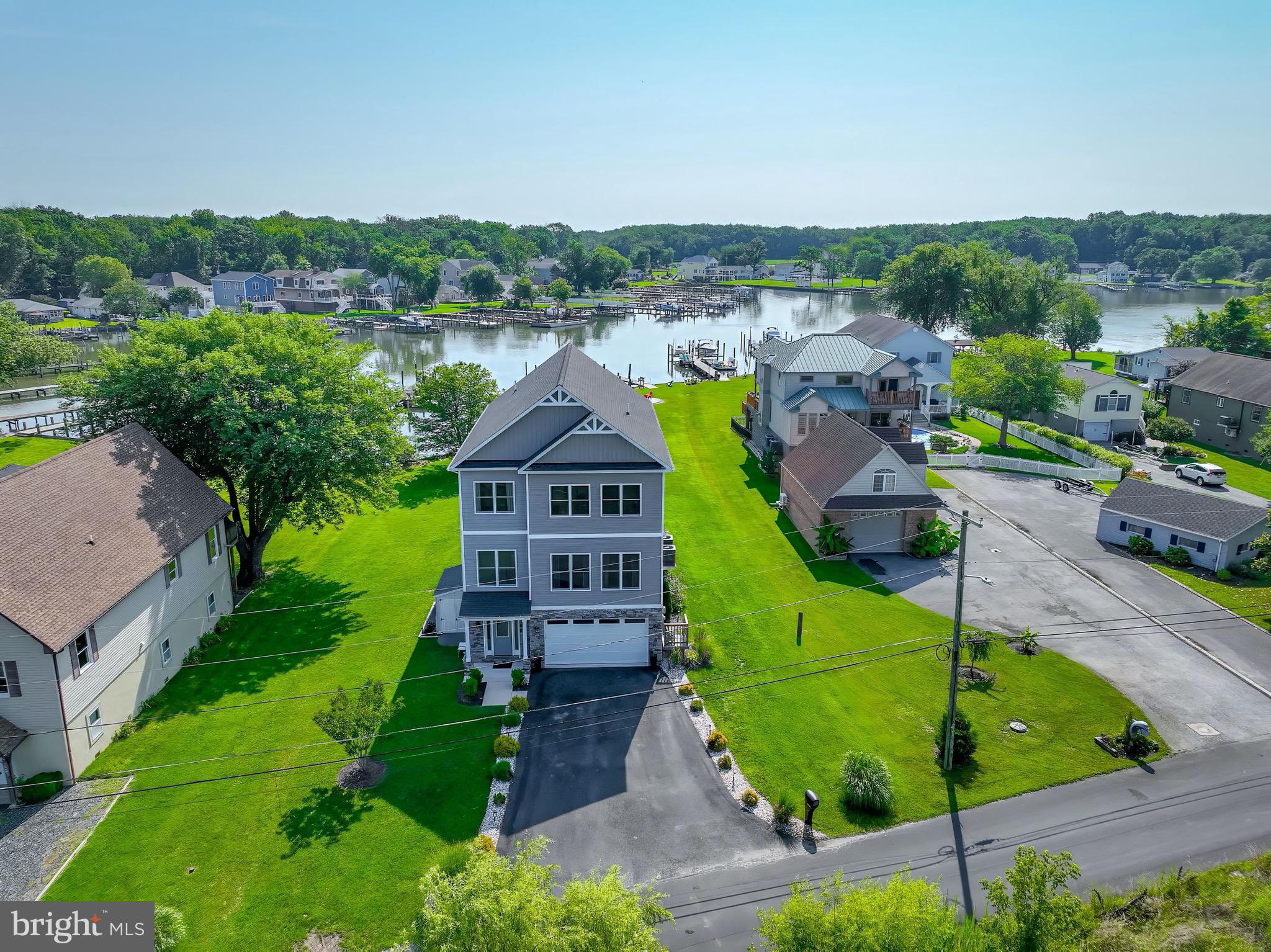 BOWLEYS QUARTERS - Residential Lease