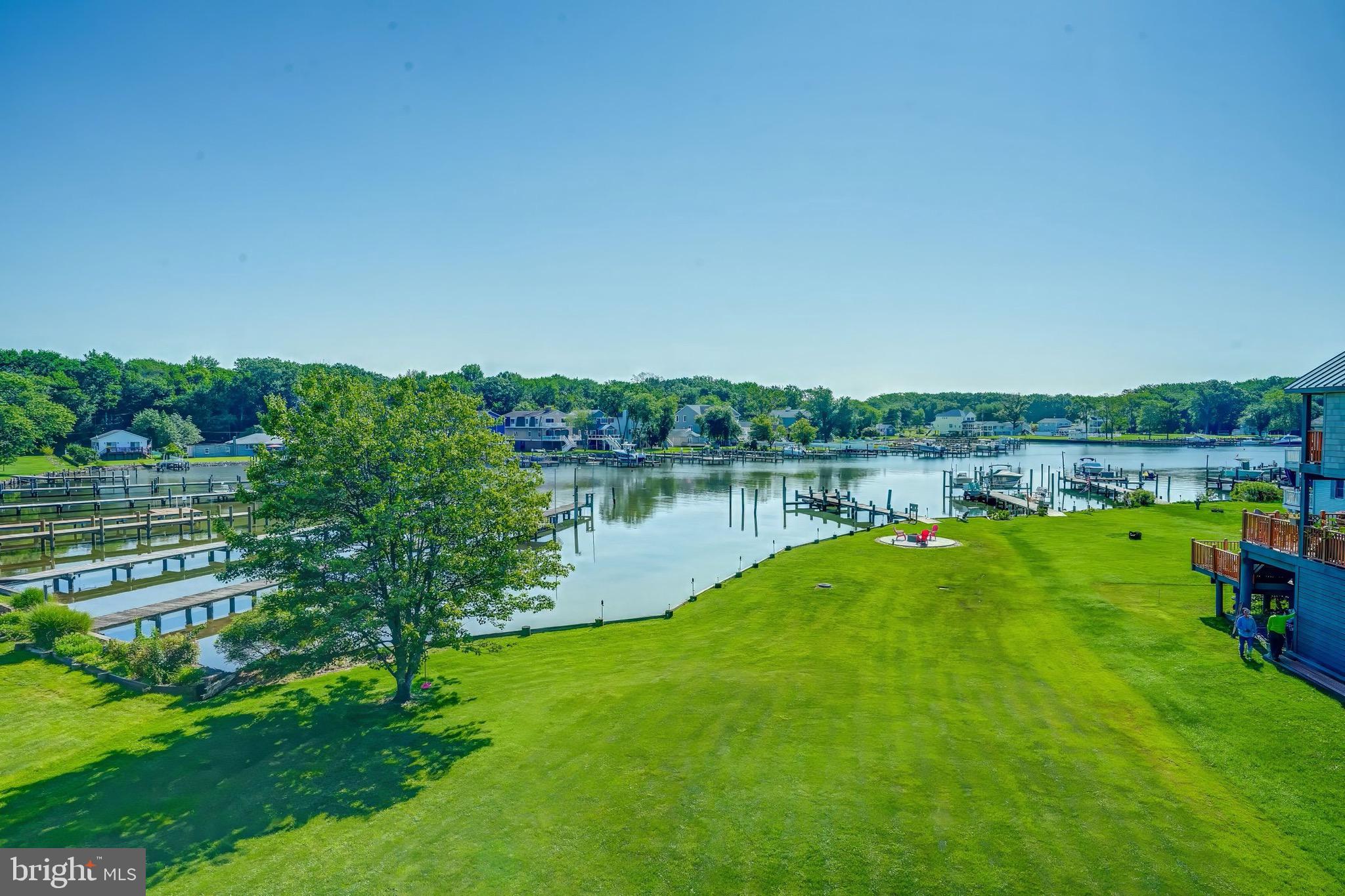 BOWLEYS QUARTERS - Residential Lease