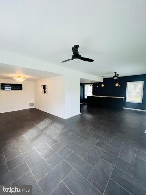 BOWLEYS QUARTERS - Residential Lease