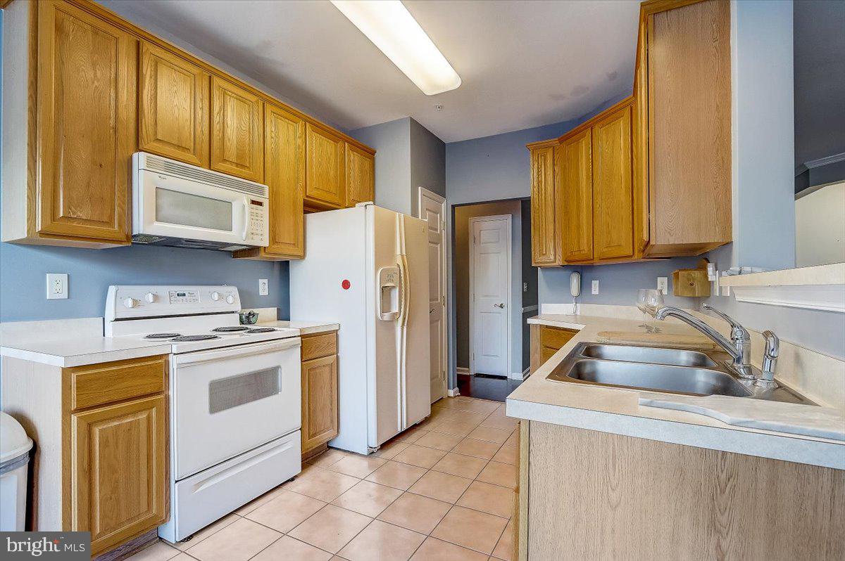 GREENBRIER HILLS - Residential